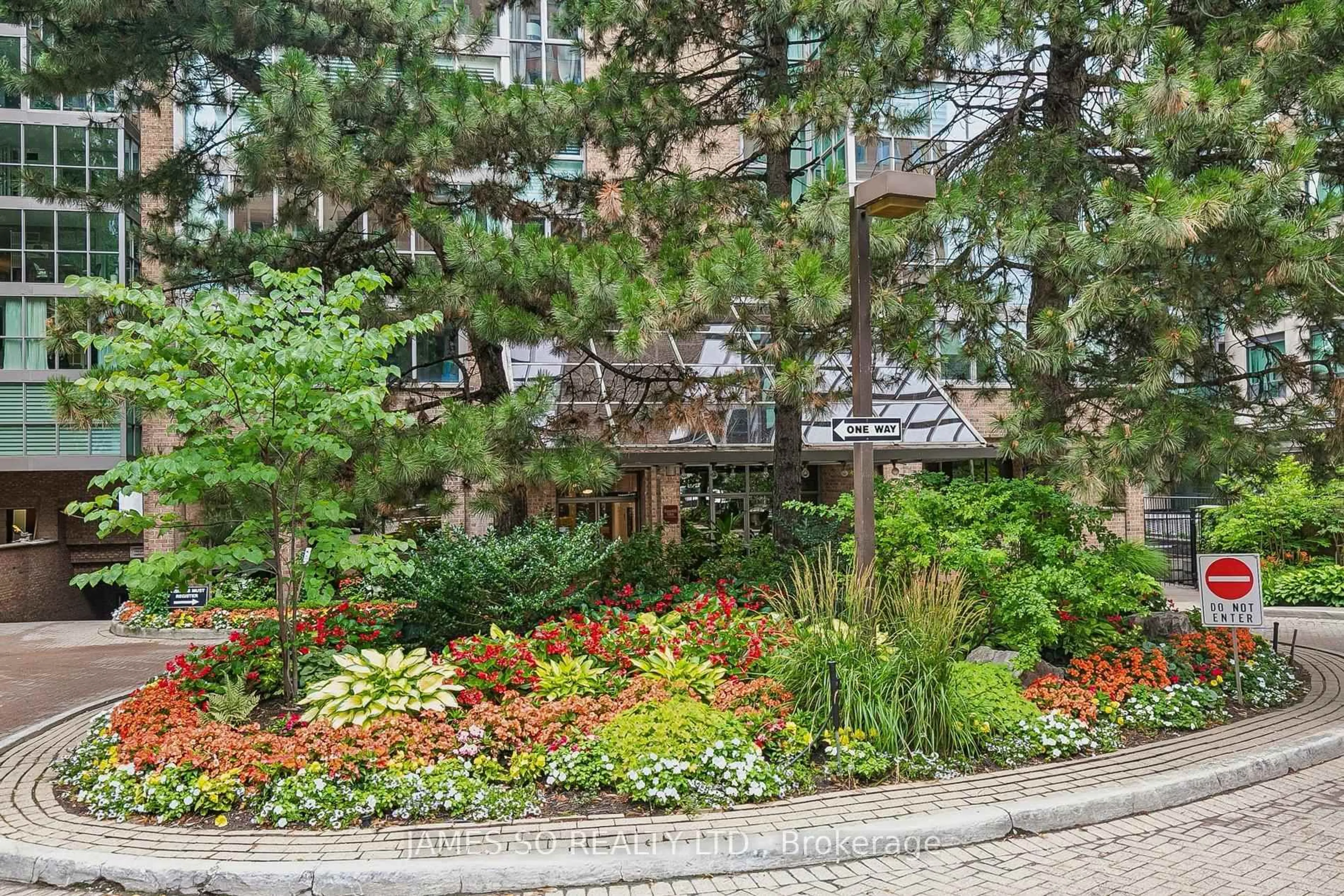 Patio, unknown for 278 Bloor St #2206, Toronto Ontario M4W 3M4