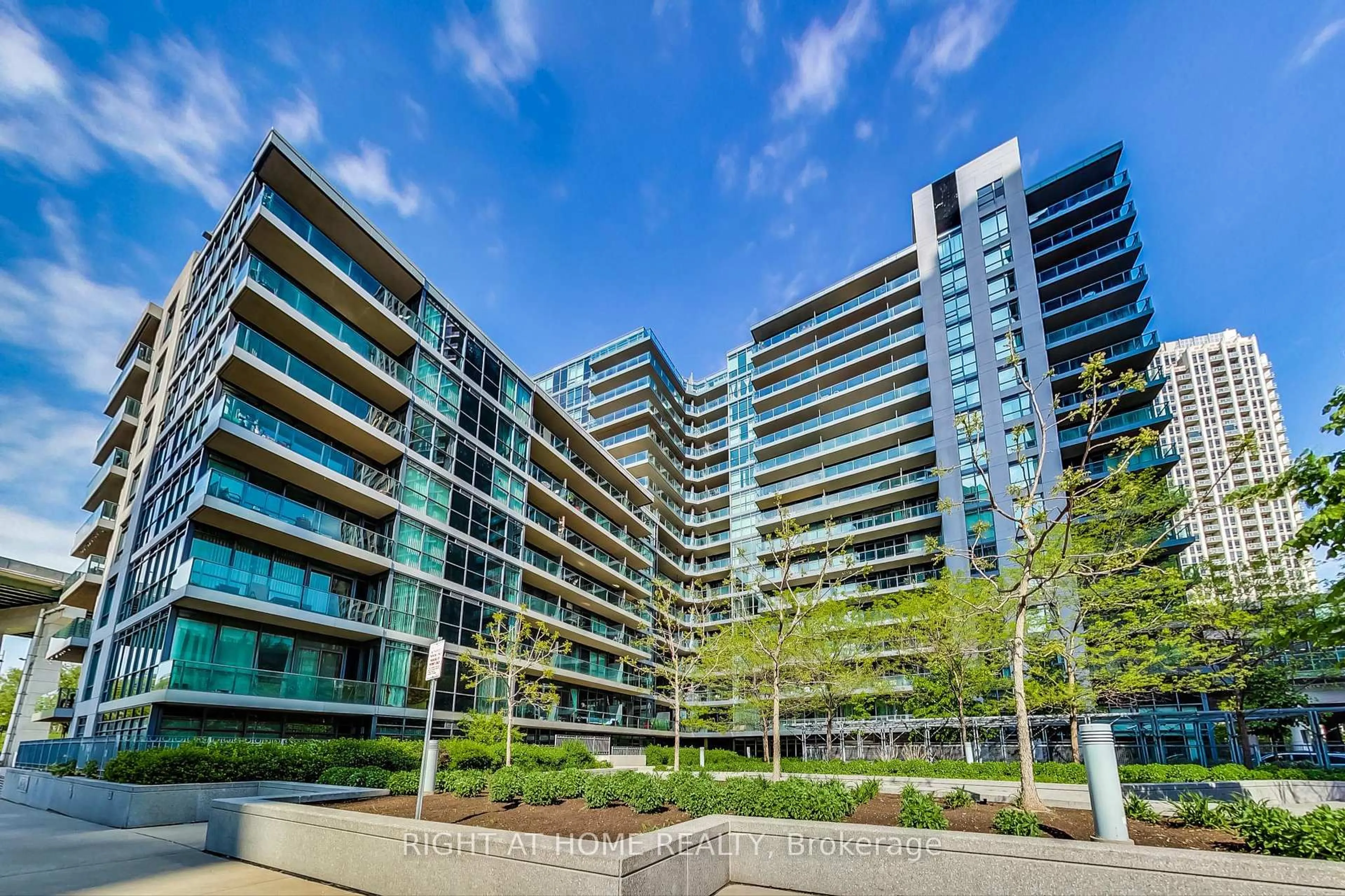 Unknown for 209 Fort York Blvd #656, Toronto Ontario M5V 4A1