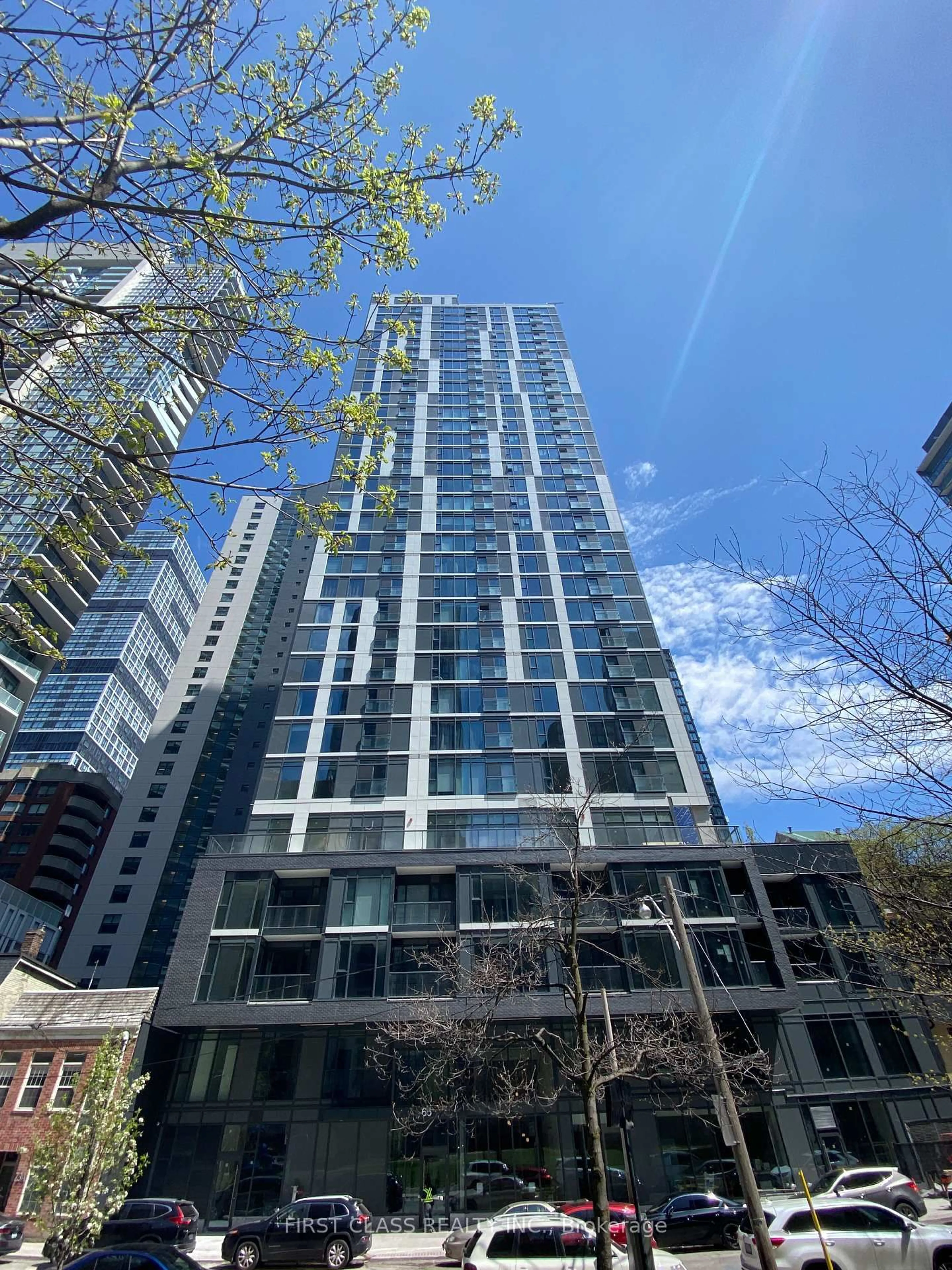 A pic from outside/outdoor area/front of a property/back of a property/a pic from drone, city buildings view from balcony for 65 Mutual St #2804, Toronto Ontario M5B 2A9