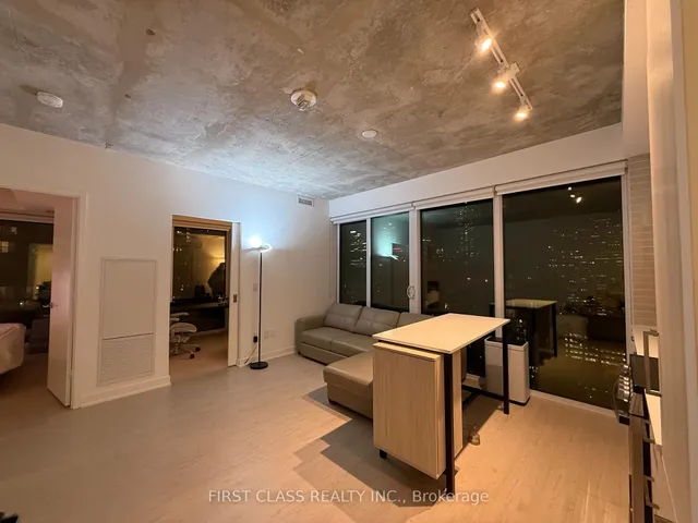 65 Mutual St #2804, Toronto 3