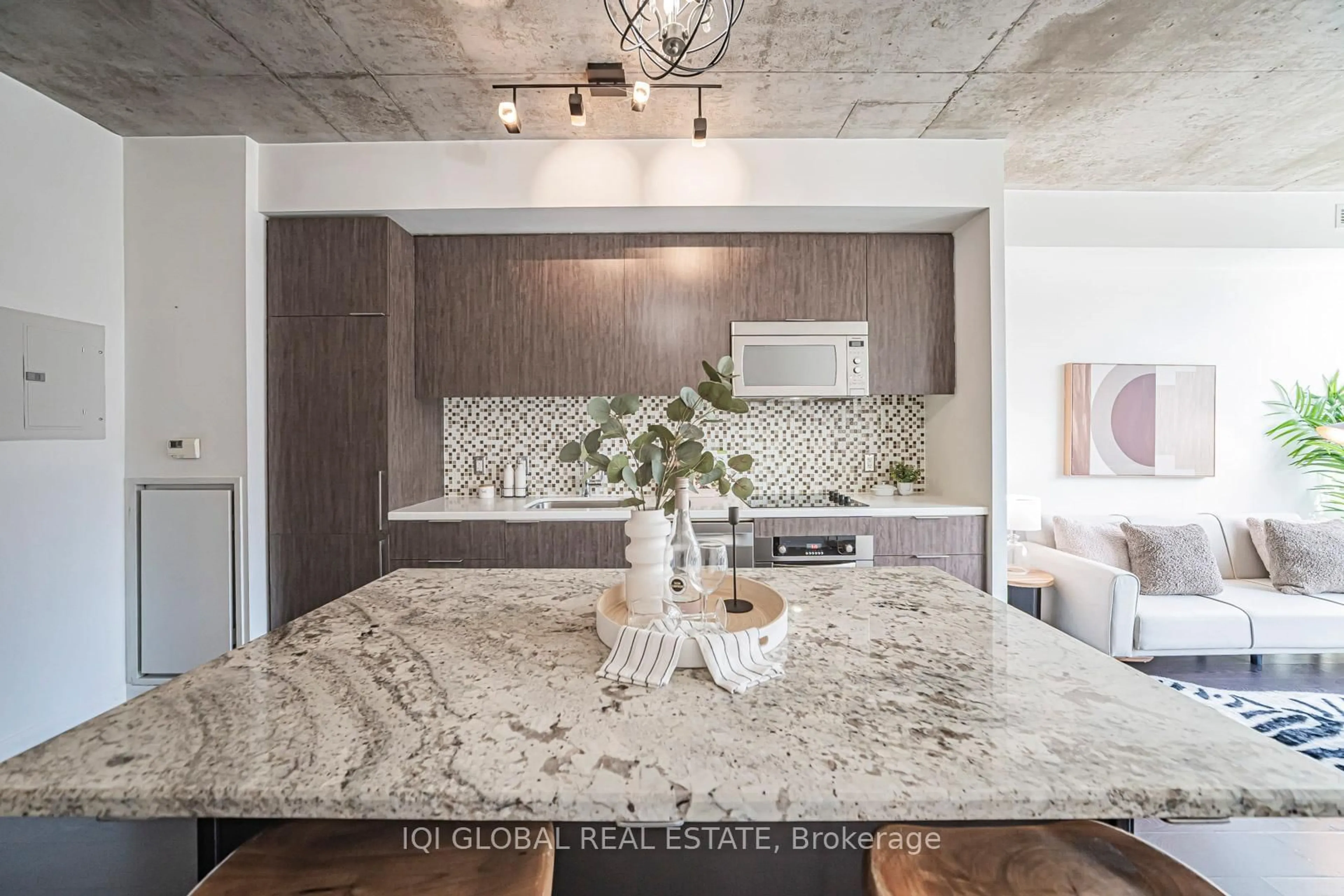 Unknown for 478 King St #406, Toronto Ontario M5V 0A8