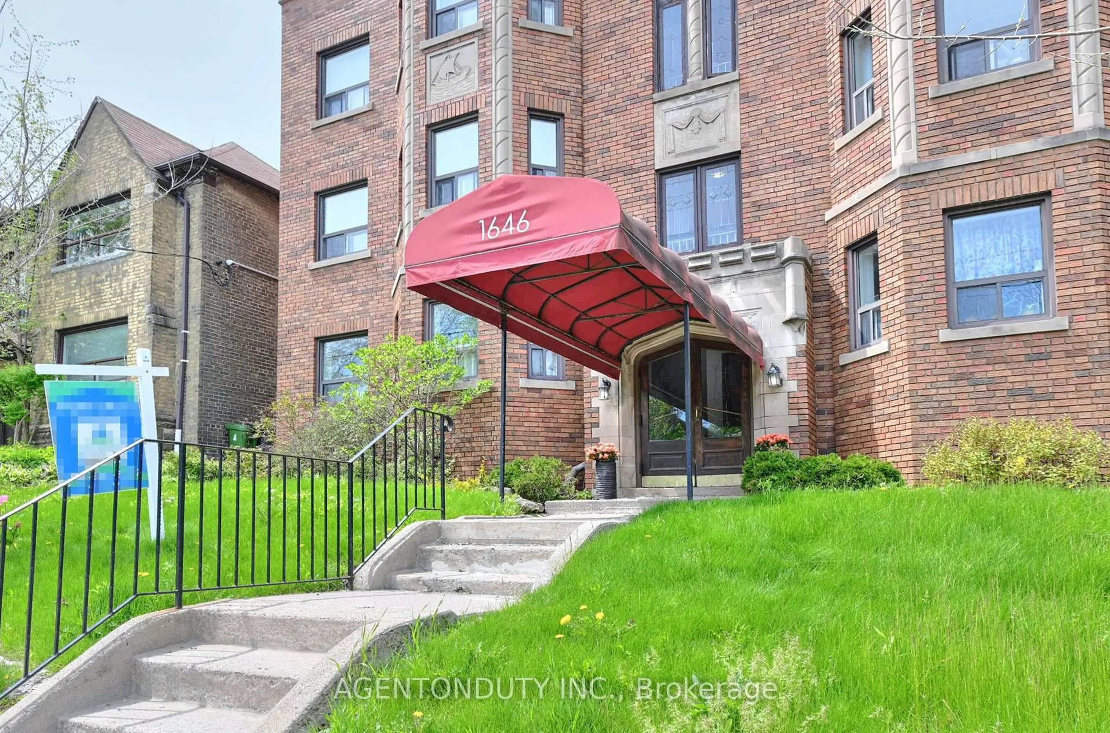 Unknown for 1646 Bathurst St #17, Toronto Ontario M5P 3J7