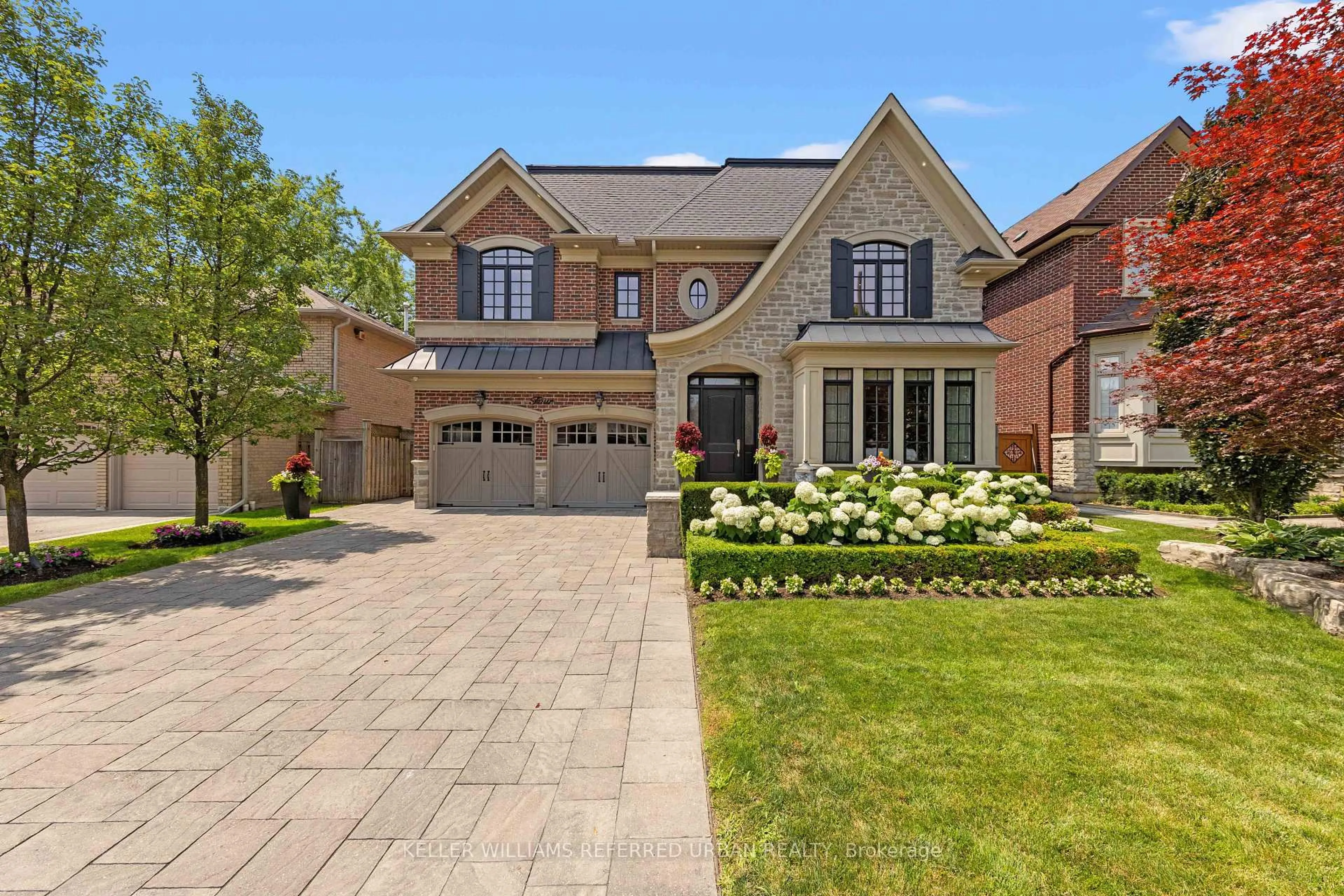 Home with brick exterior material, street for 4 Community Circ, Toronto Ontario M2R 1W5