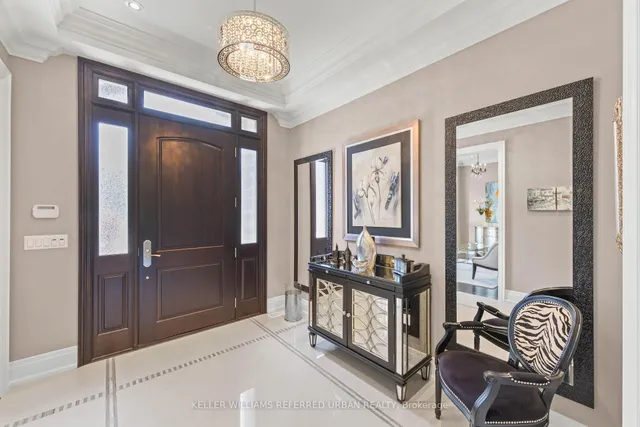 4 Community Circ, Toronto 5