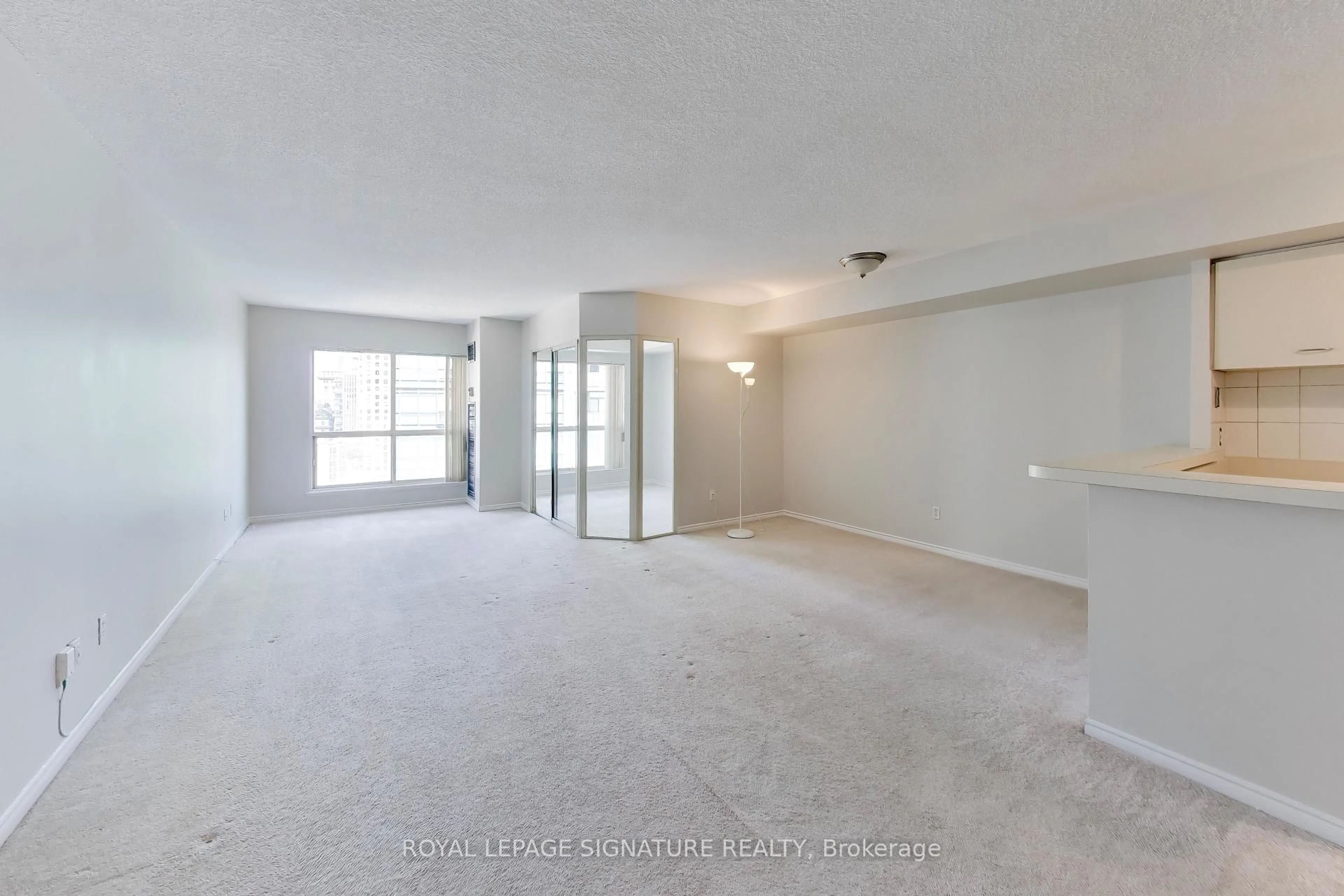 A pic of a room for 25 The Esplanade #2313, Toronto Ontario M5E 1W5