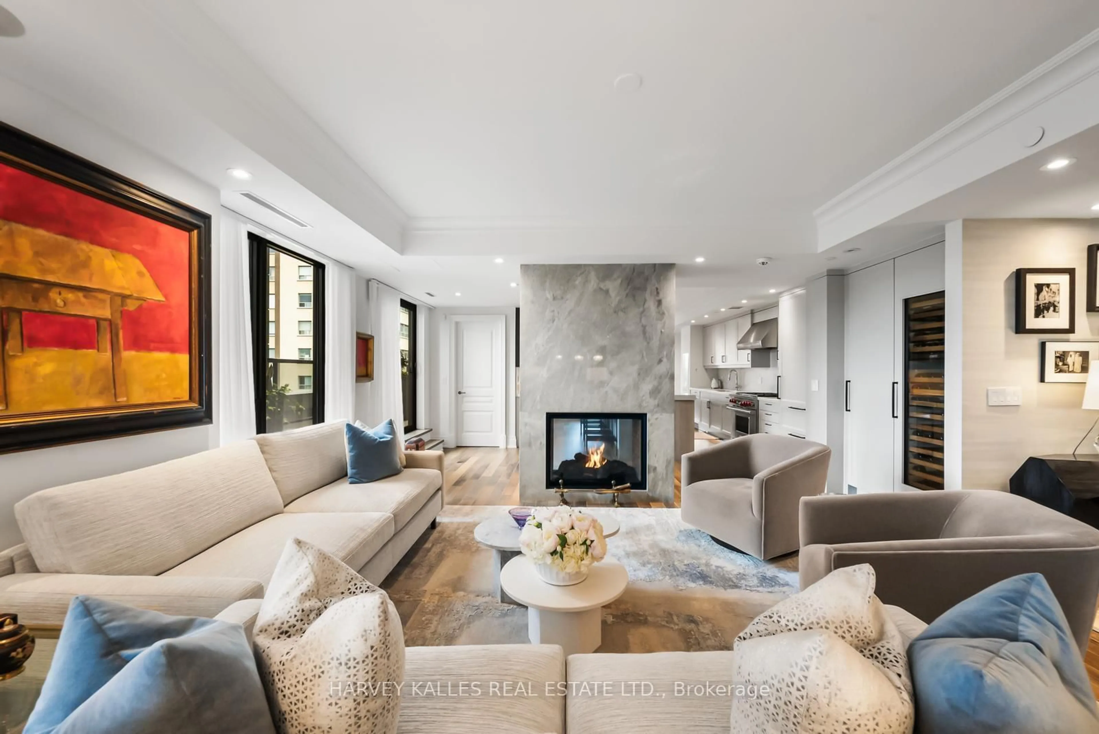 Living room with furniture, unknown for 1 Forest Hill Rd #701, Toronto Ontario M4V 1R1