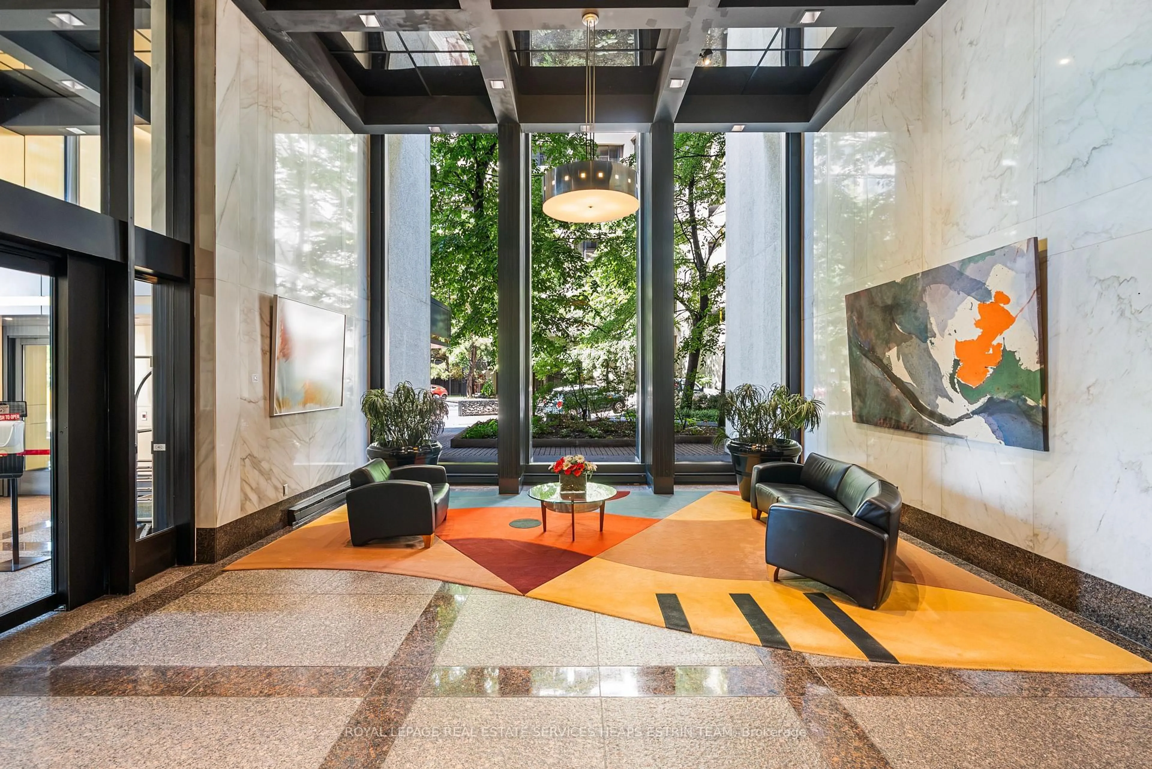 Lobby for 33 Harbour Sq ##411, Toronto Ontario M5J 2G2