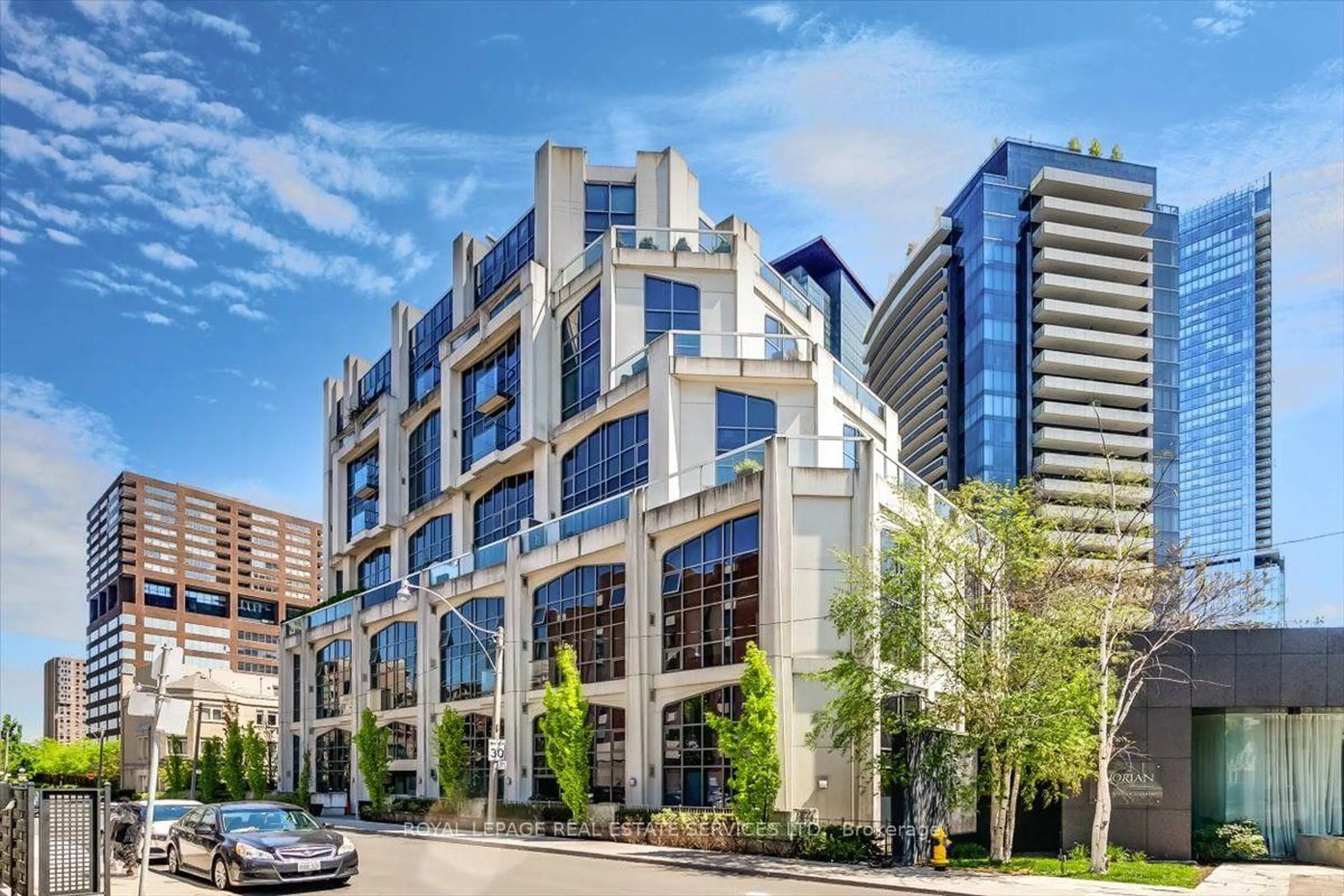 Unknown for 3 Mcalpine St #108, Toronto Ontario M5R 3T5