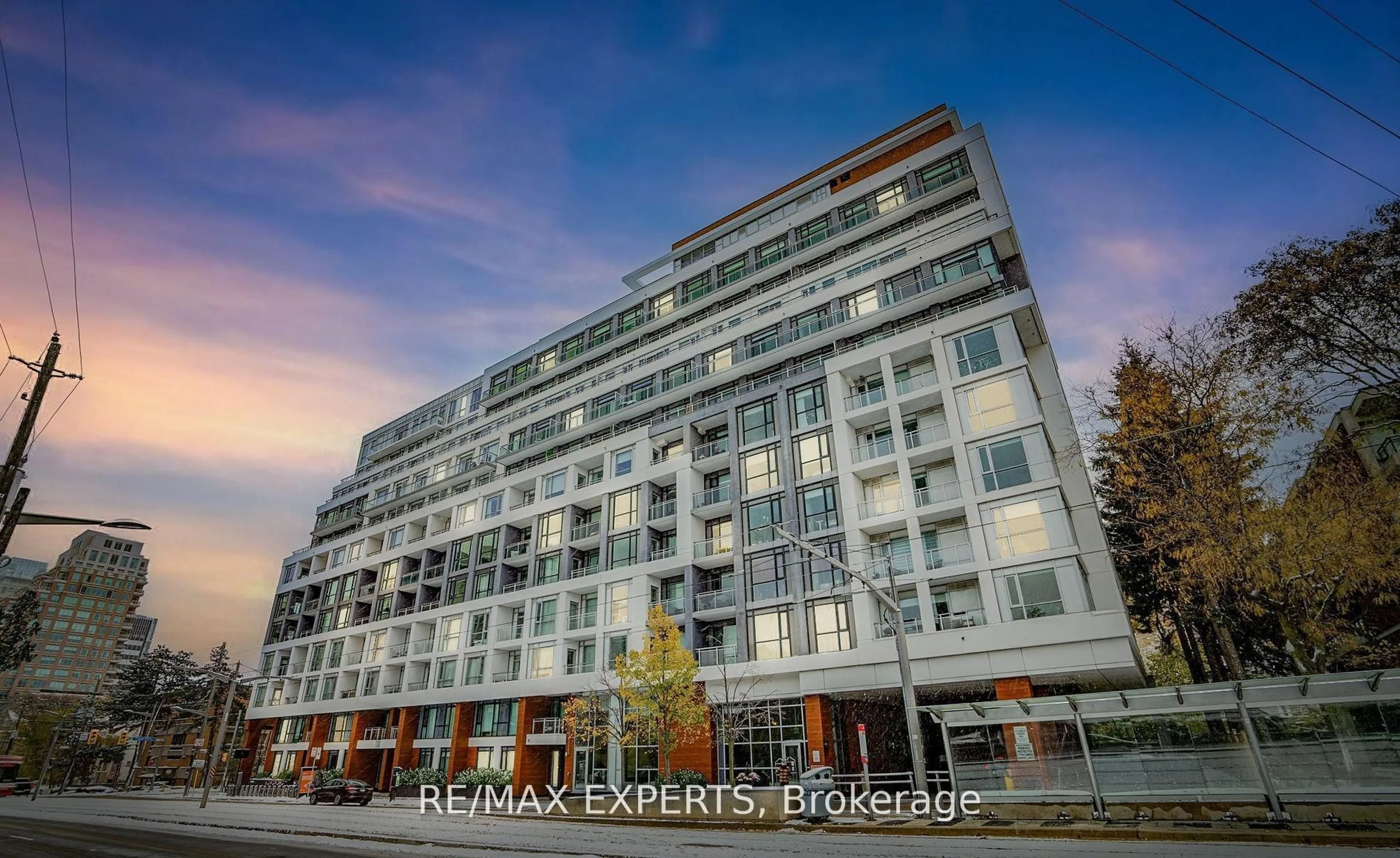 Unknown for 223 St Clair Ave #1007, Toronto Ontario M4V 0A5