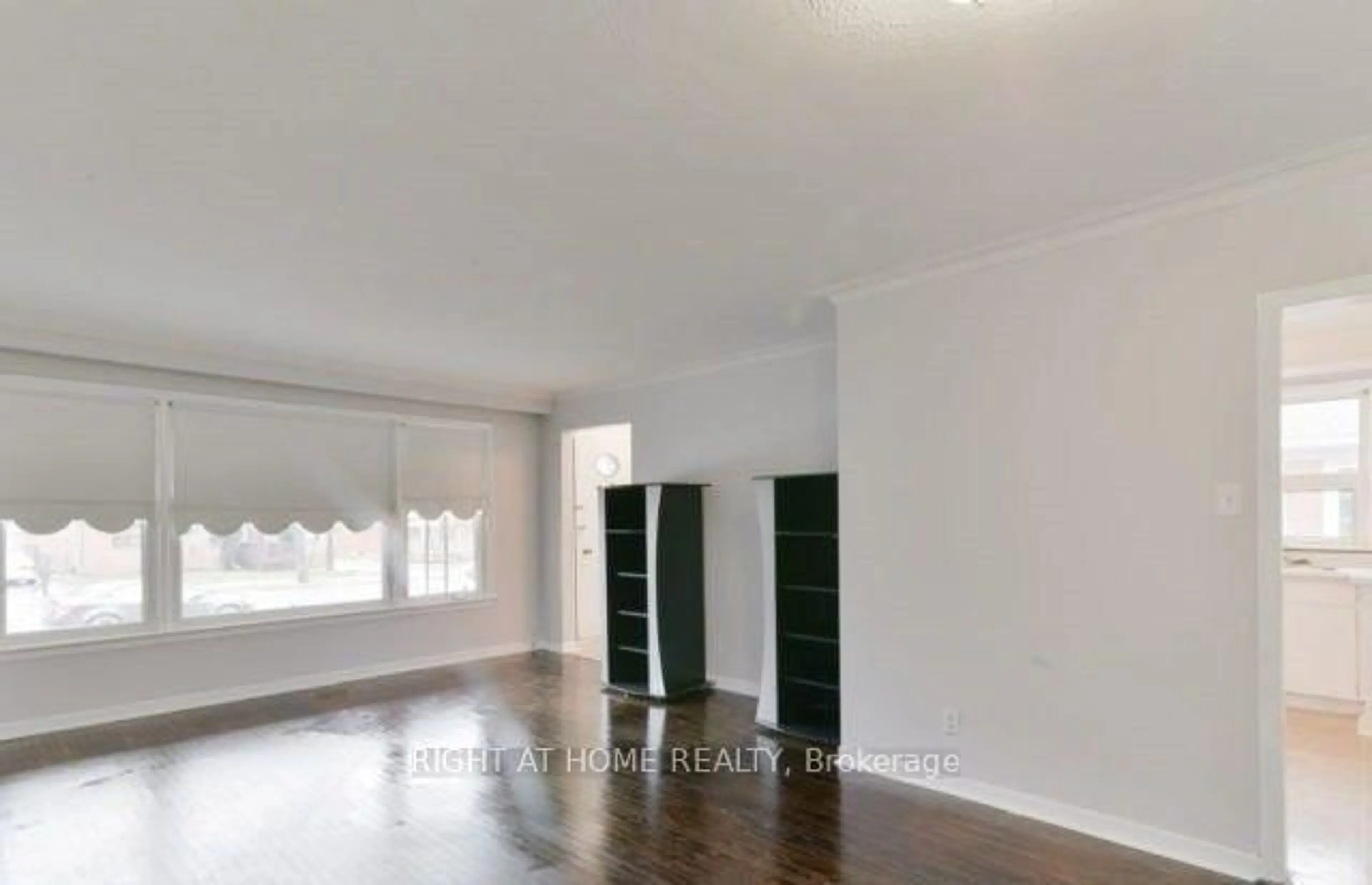 A pic of a room for 484 Drewry Ave, Toronto Ontario M2R 2K8