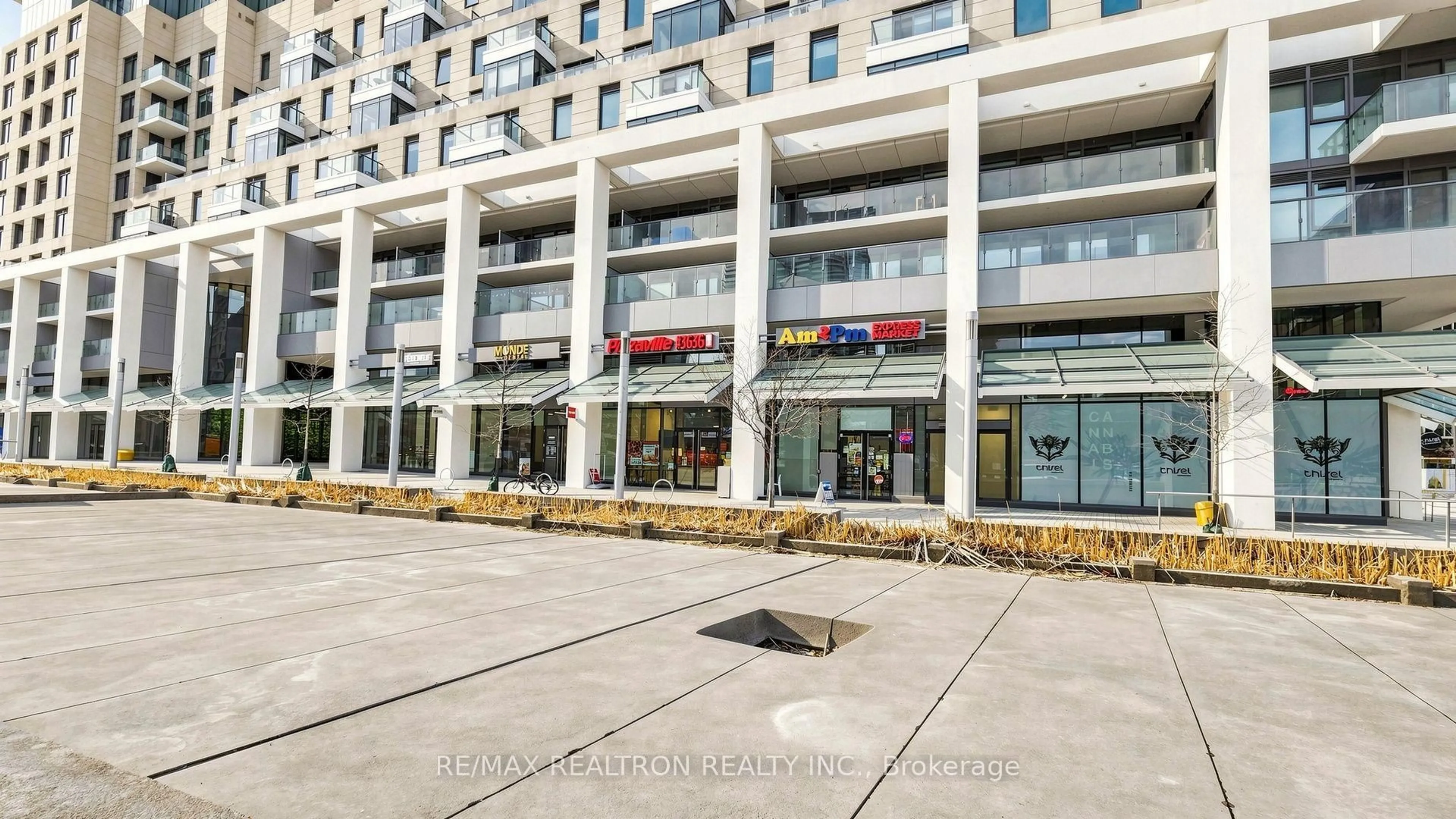 Unknown for 12 Bonnycastle St #906, Toronto Ontario M5A 3T7