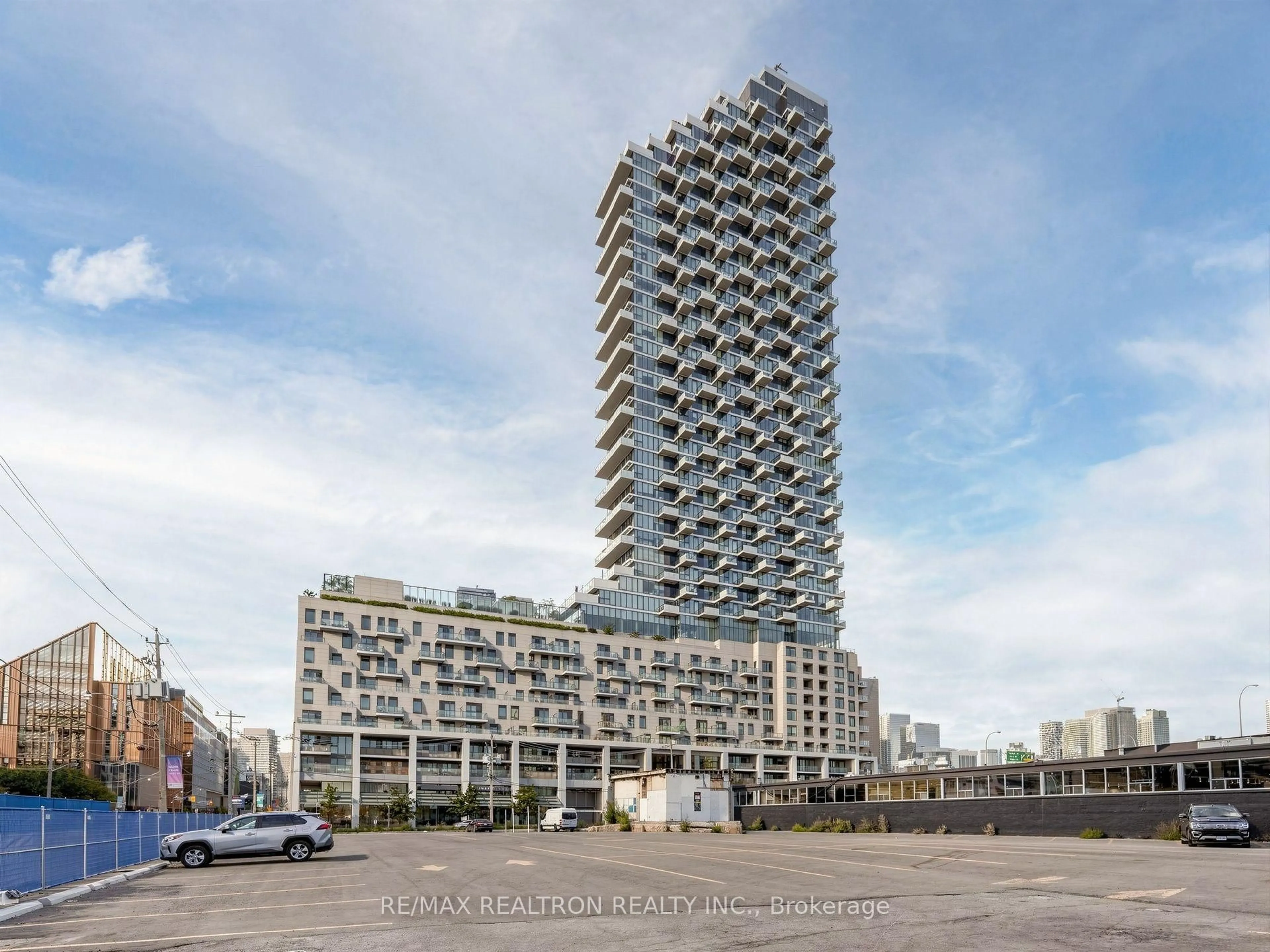 Unknown for 12 Bonnycastle St #906, Toronto Ontario M5A 3T7