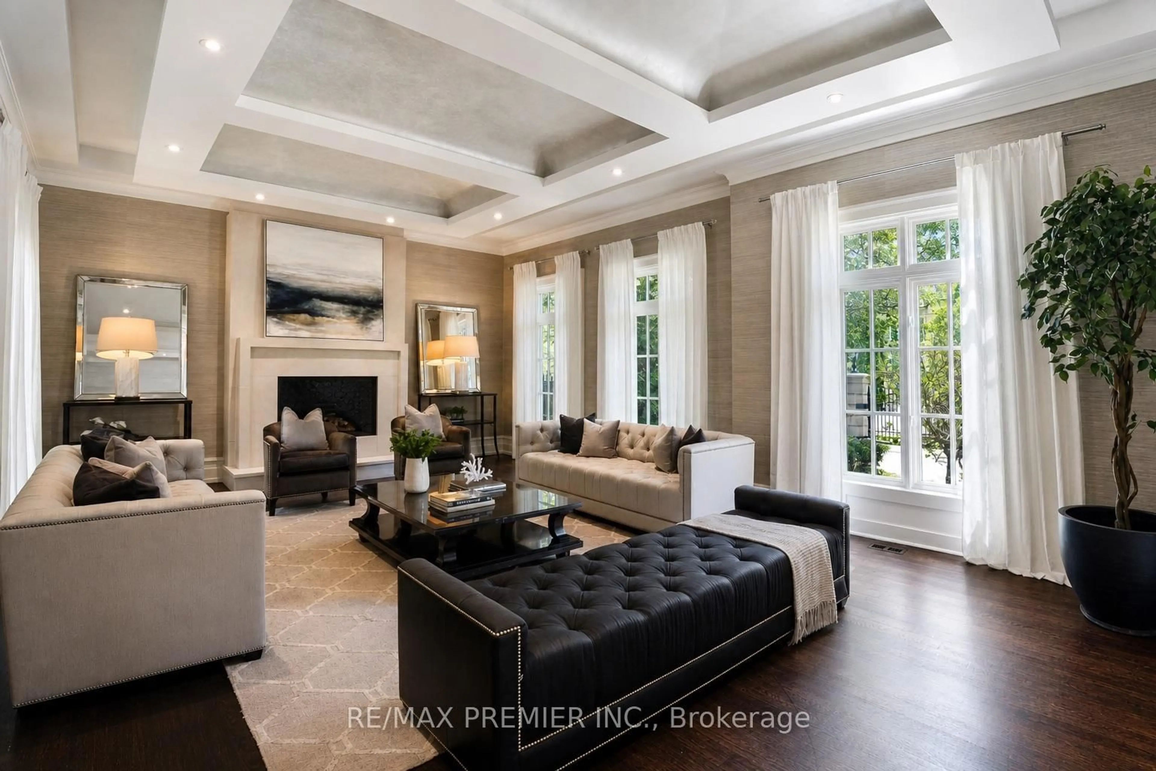 Living room with furniture, unknown for 6 The Bridle Path, Toronto Ontario M2L 1C8