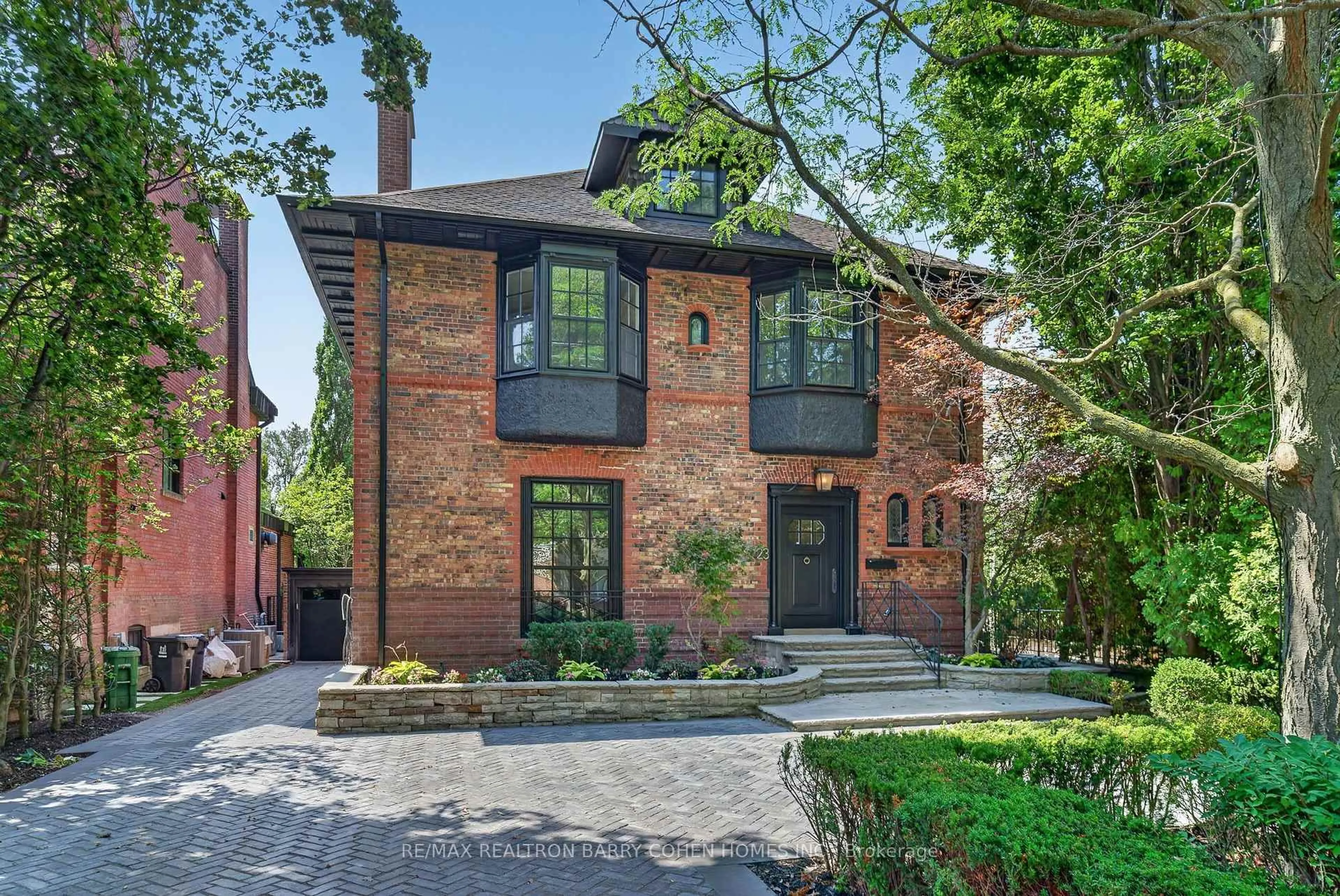 Home with brick exterior material, street for 23 South Dr, Toronto Ontario M4W 1R2
