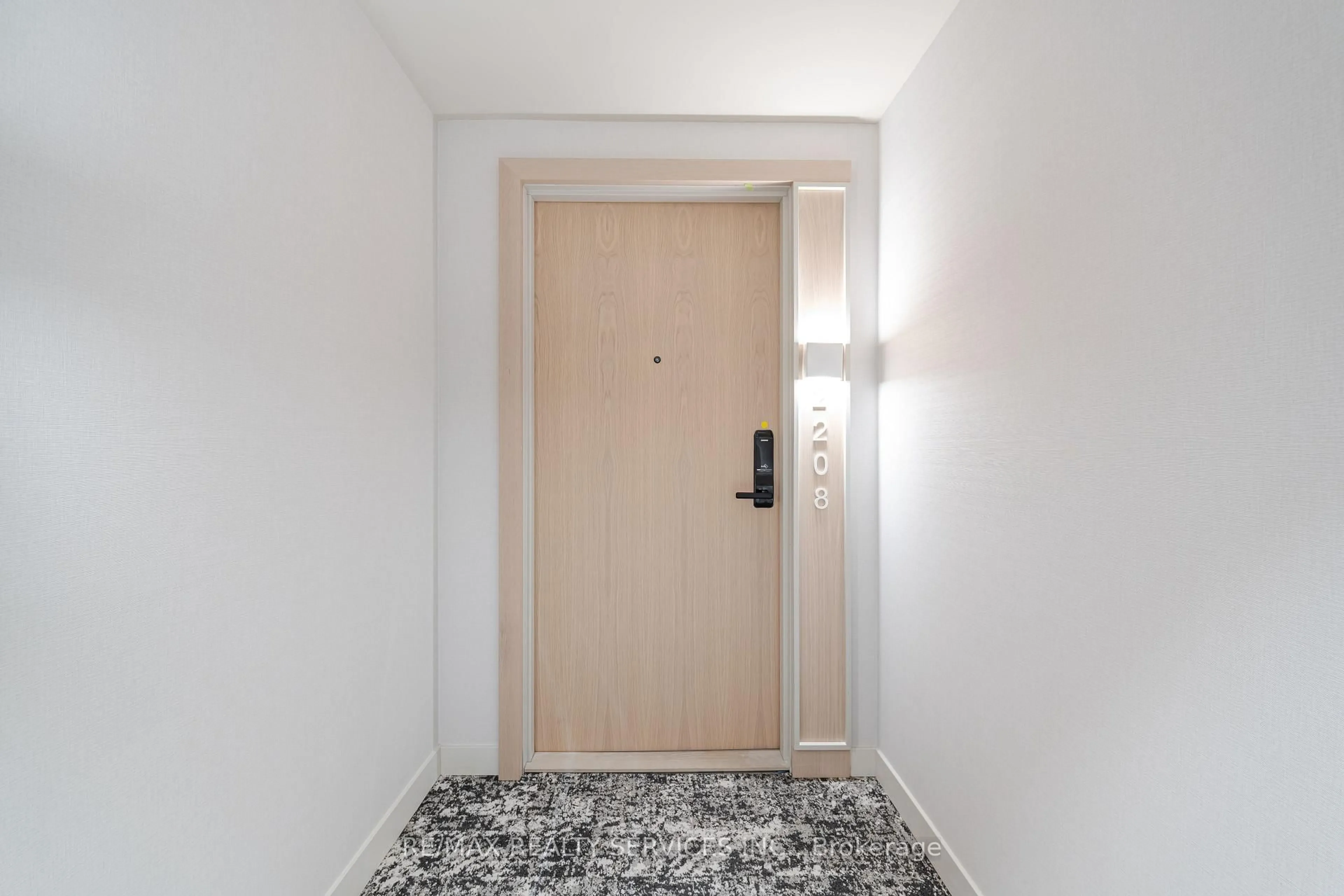 Indoor entryway for 5 Defries St #2208, Toronto Ontario M5A 0W7