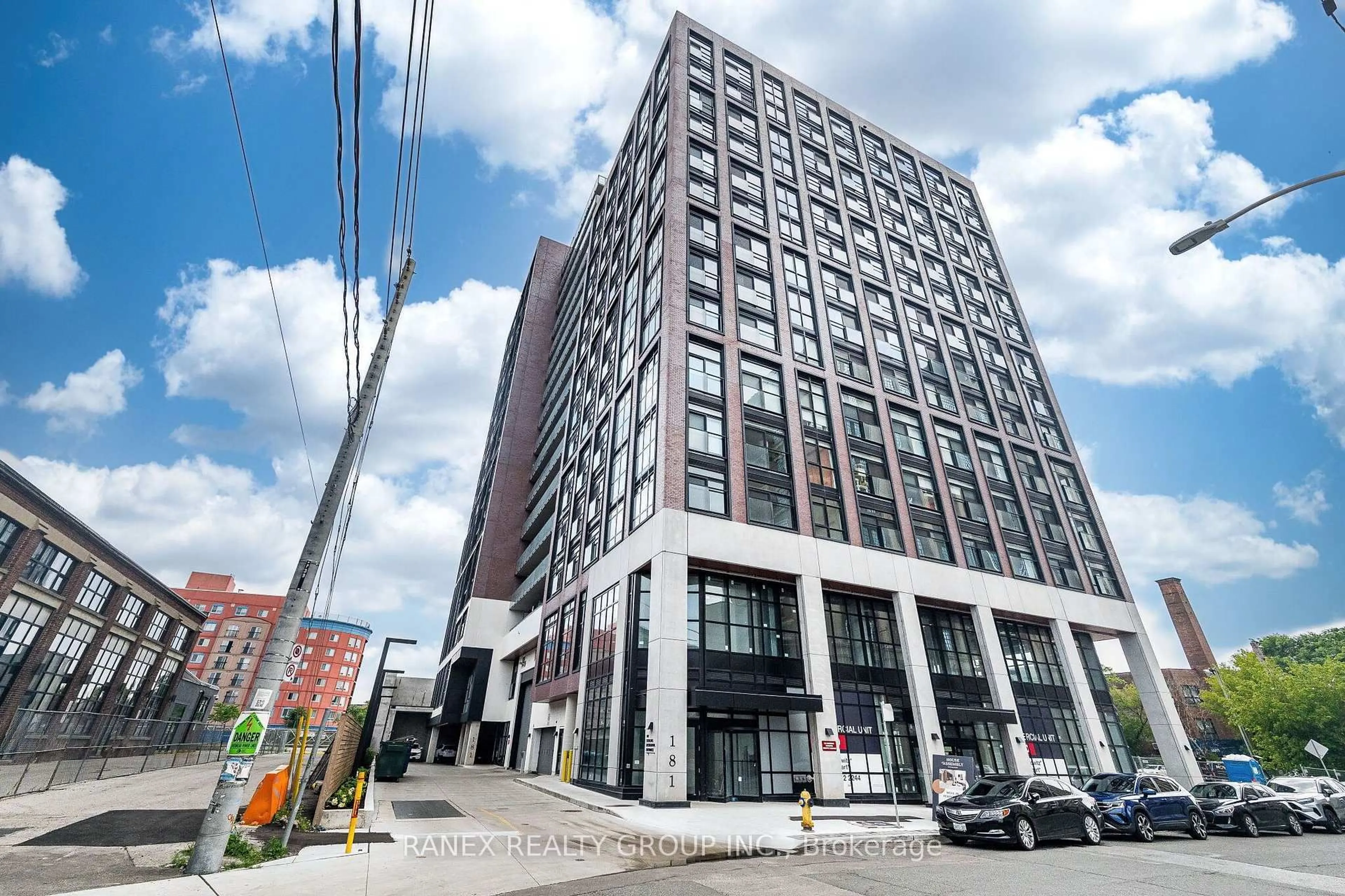 Unknown for 181 Sterling Rd #919, Toronto Ontario M9R 2B2