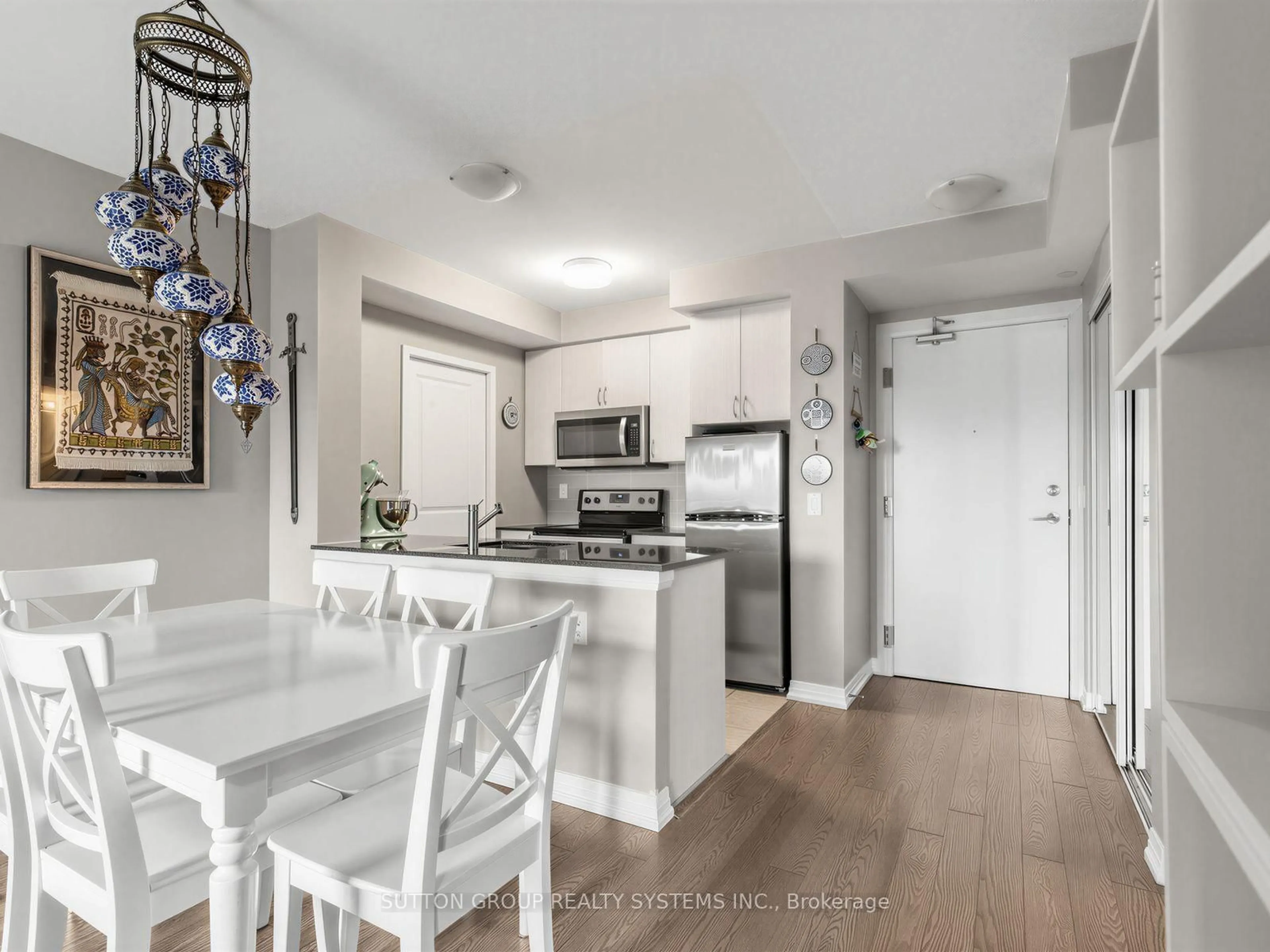 Open concept kitchen, unknown for 741 Sheppard Ave #502, Toronto Ontario M3H 0C9