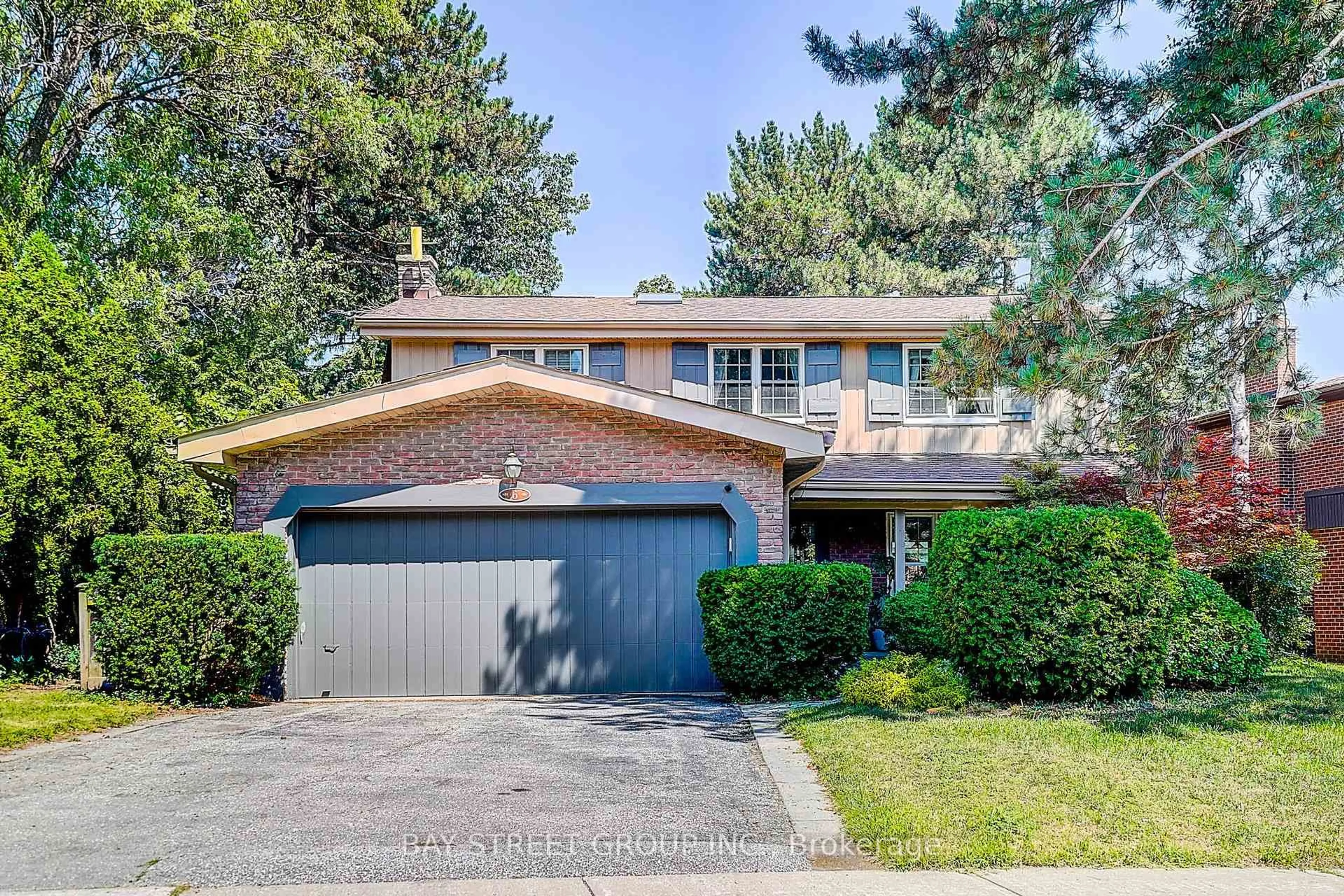 Home with brick exterior material, street for 6 Caravan Dr, Toronto Ontario M3B 1N1