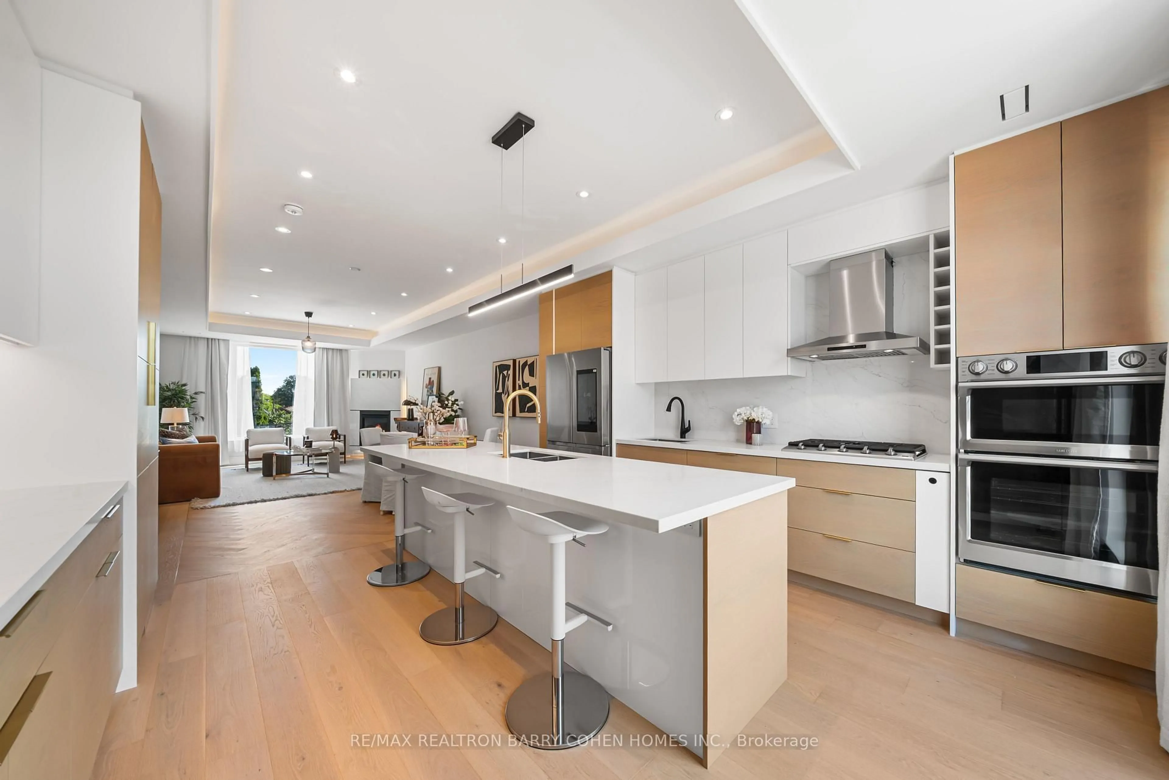 Contemporary kitchen, unknown for 33 Lanark Ave, Toronto Ontario M6C 2B5
