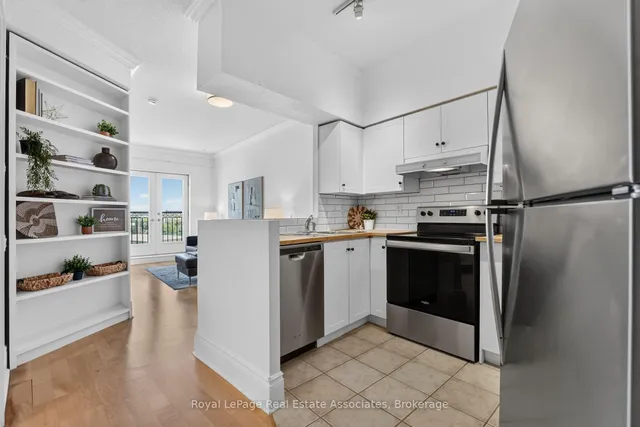 115 Richmond St #1006, Toronto 3