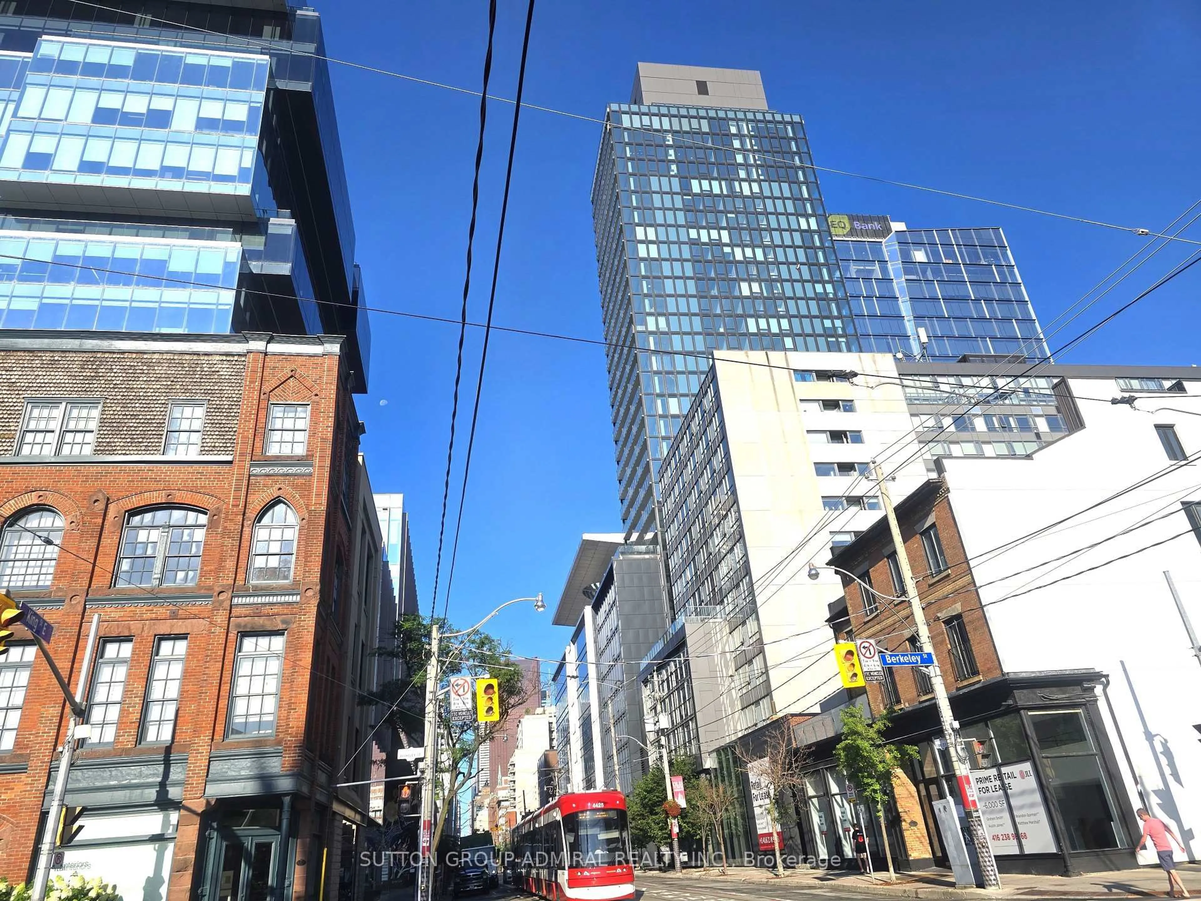 Unknown for 284 King St #2202, Toronto Ontario M5A 1K4