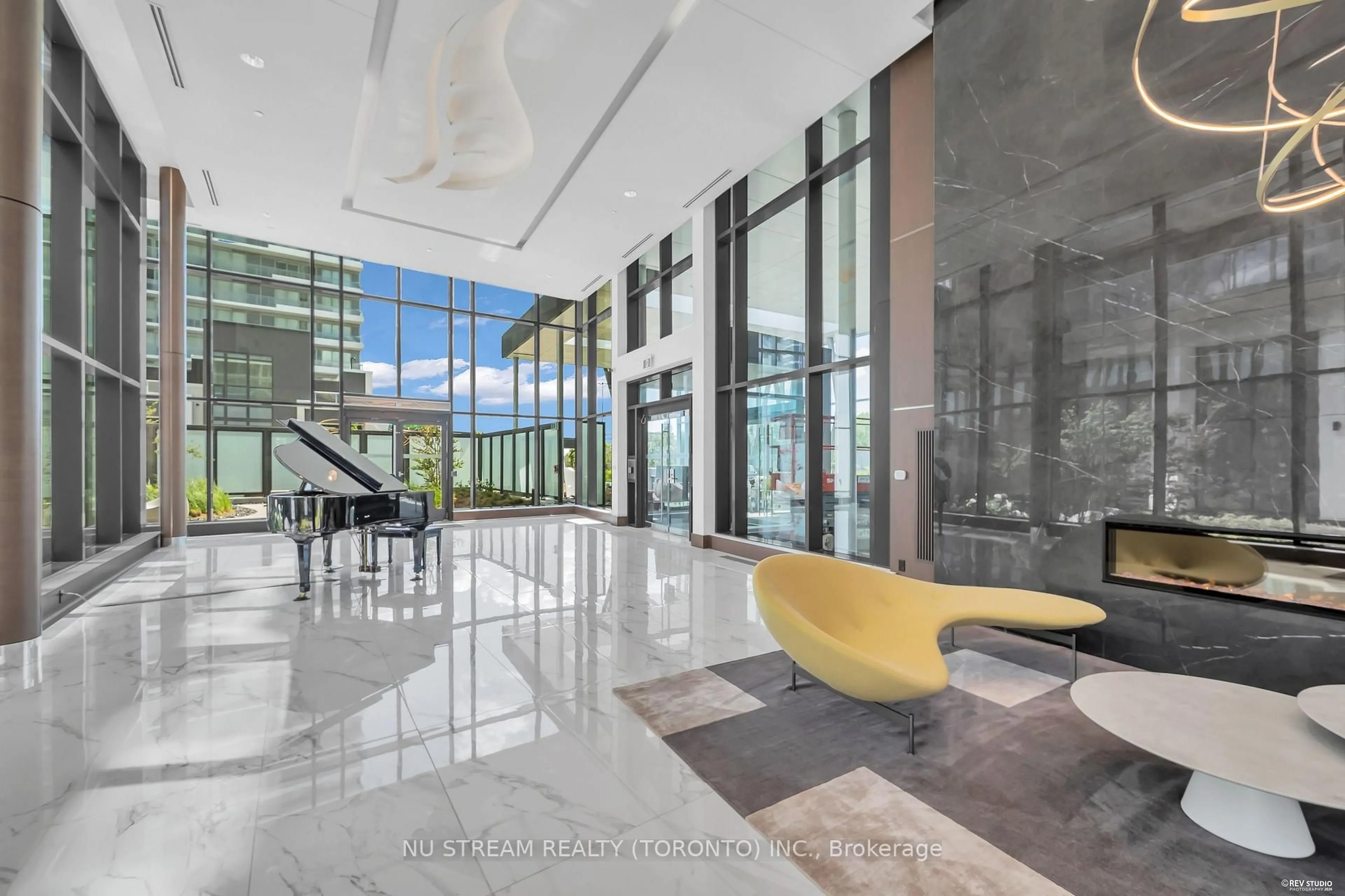 Lobby for 95 Mcmahon Dr #1105, Toronto Ontario M2K 0H2
