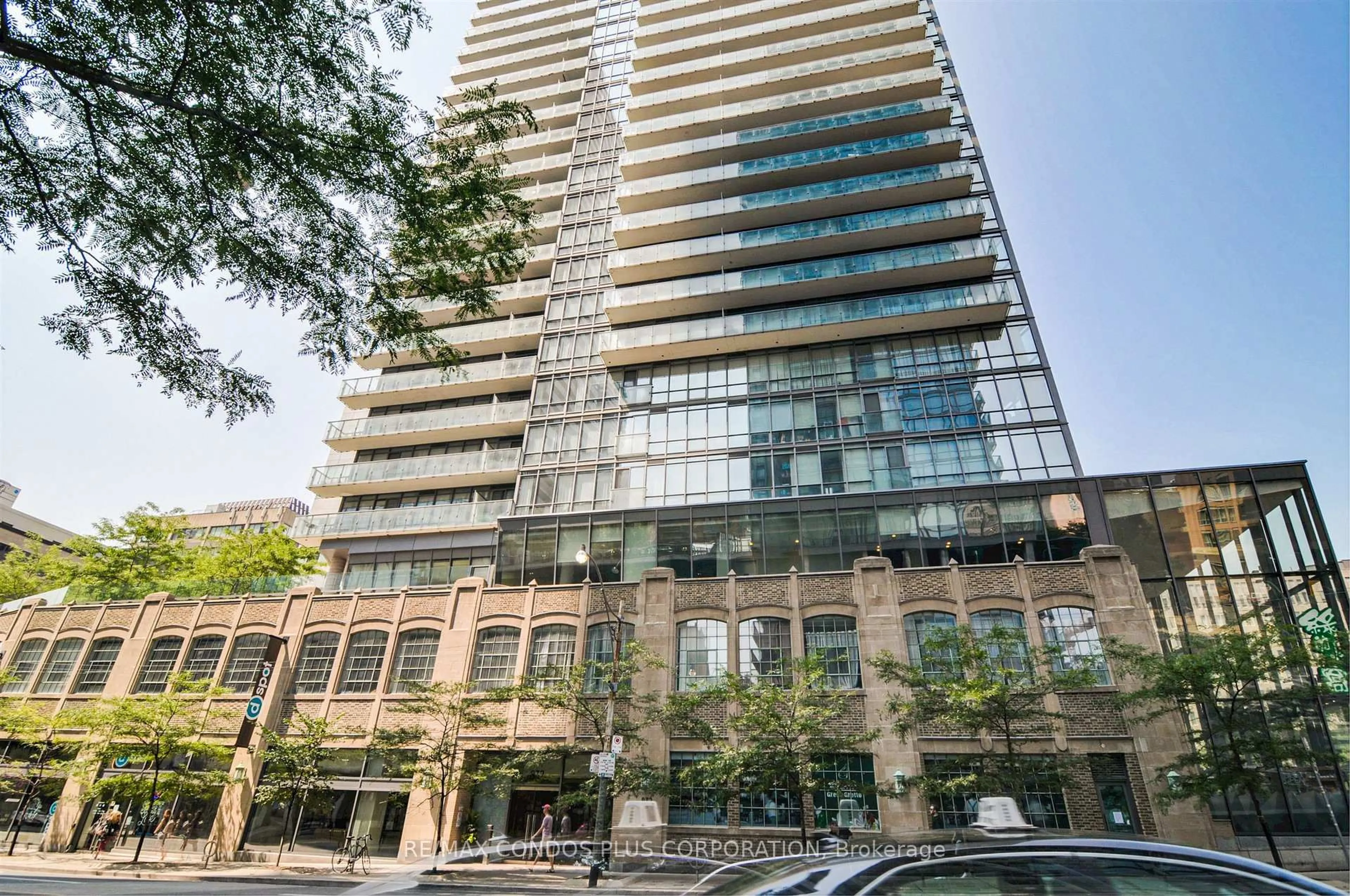 Unknown for 832 Bay St #406, Toronto Ontario M5S 1Z6