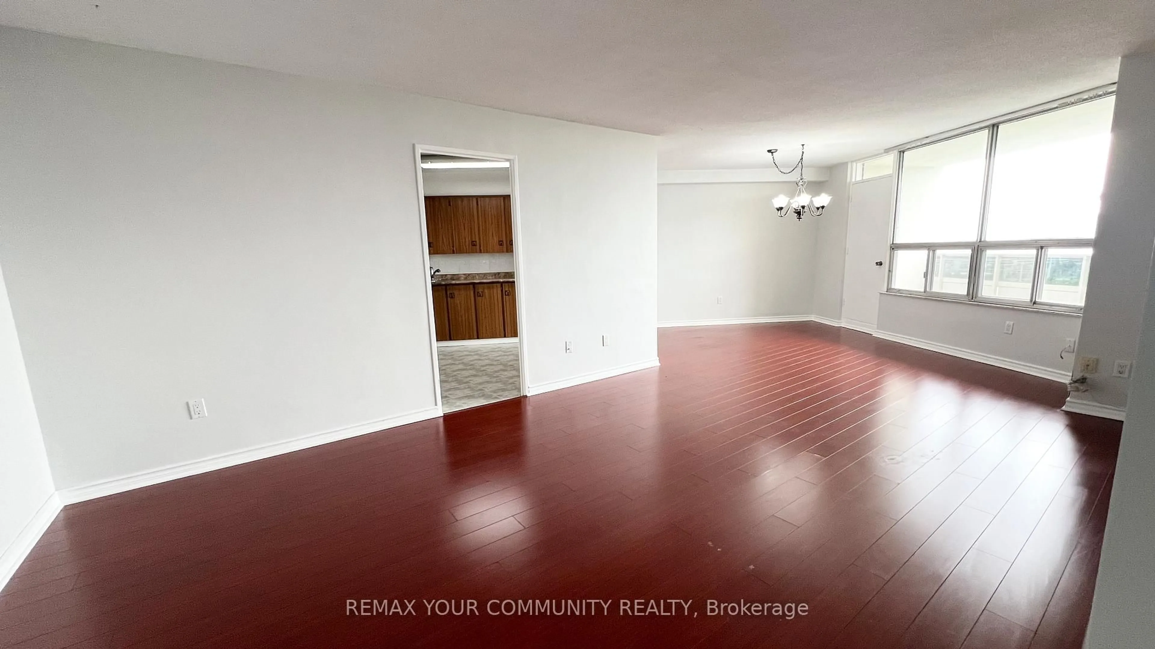 A pic of a room for 5 Shady Gfwy #1606, Toronto Ontario M3C 3A5