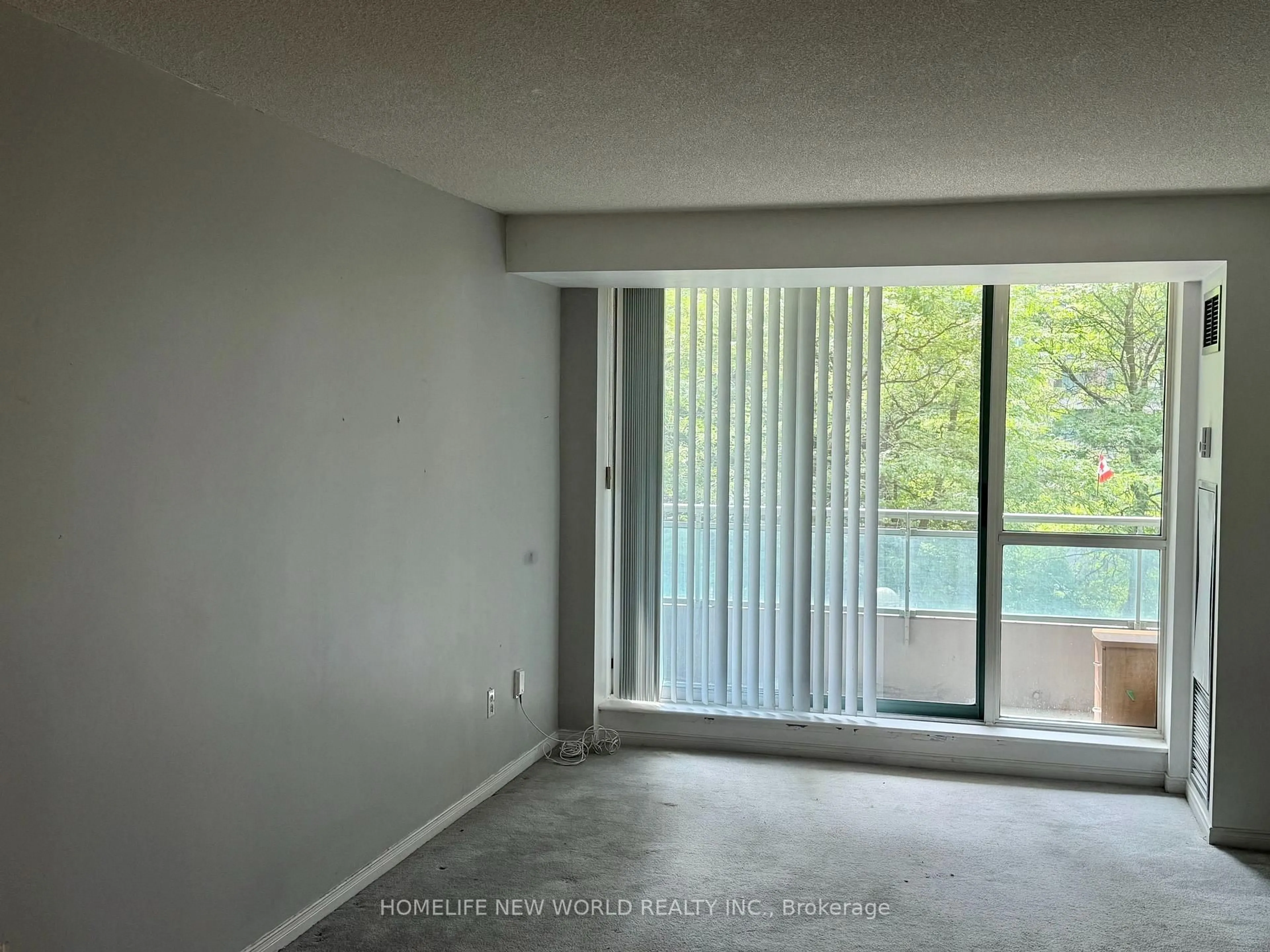 A pic of a room for 39 Pemberton Ave #303, Toronto Ontario M2M 4L6