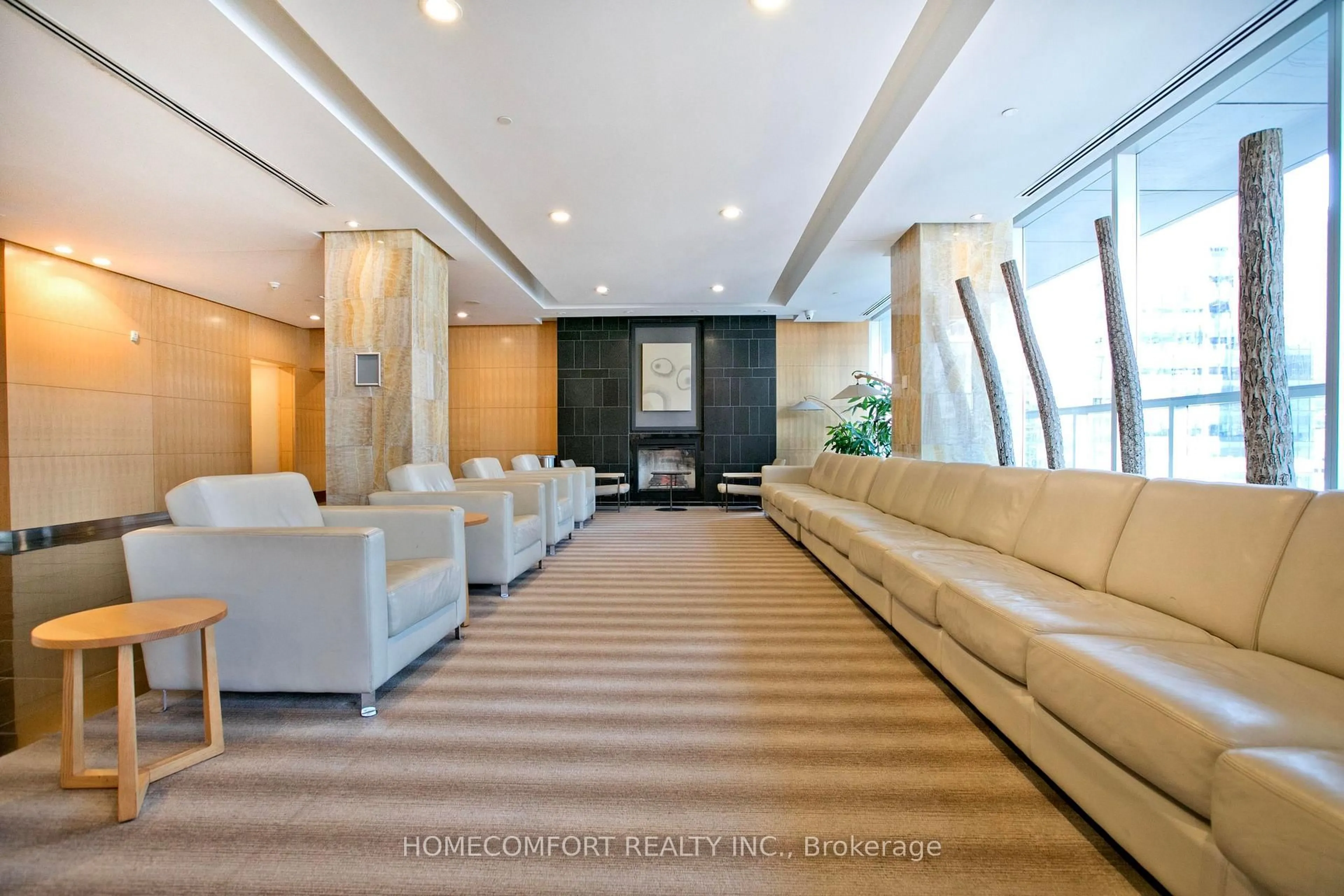 Lobby for 55 Bremner Blvd #4107, Toronto Ontario M5J 0A6