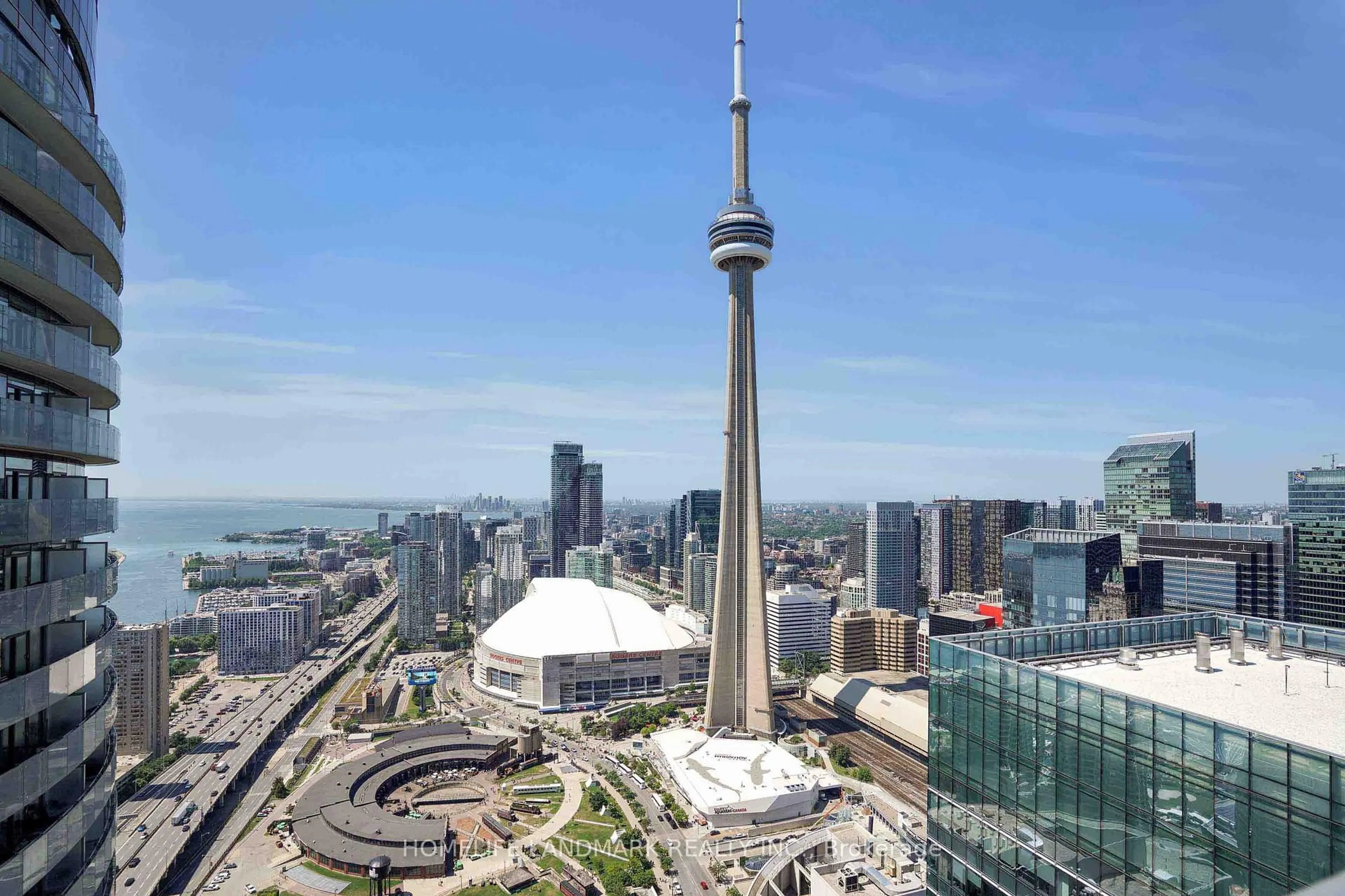 Unknown for 14 York St #5207, Toronto Ontario M5J 0B1
