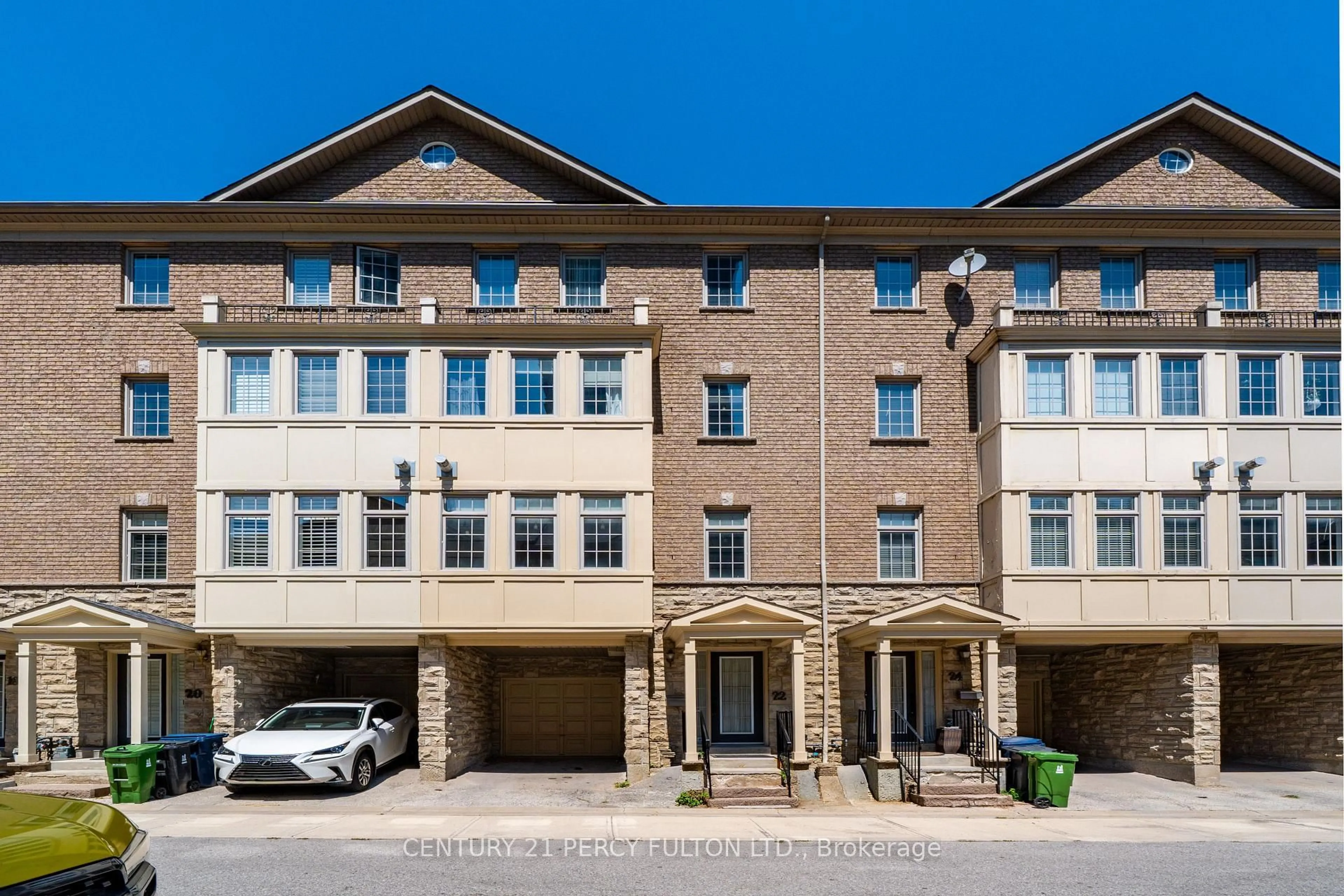Unknown for 22 William Poole Way #15, Toronto Ontario M2N 7A7