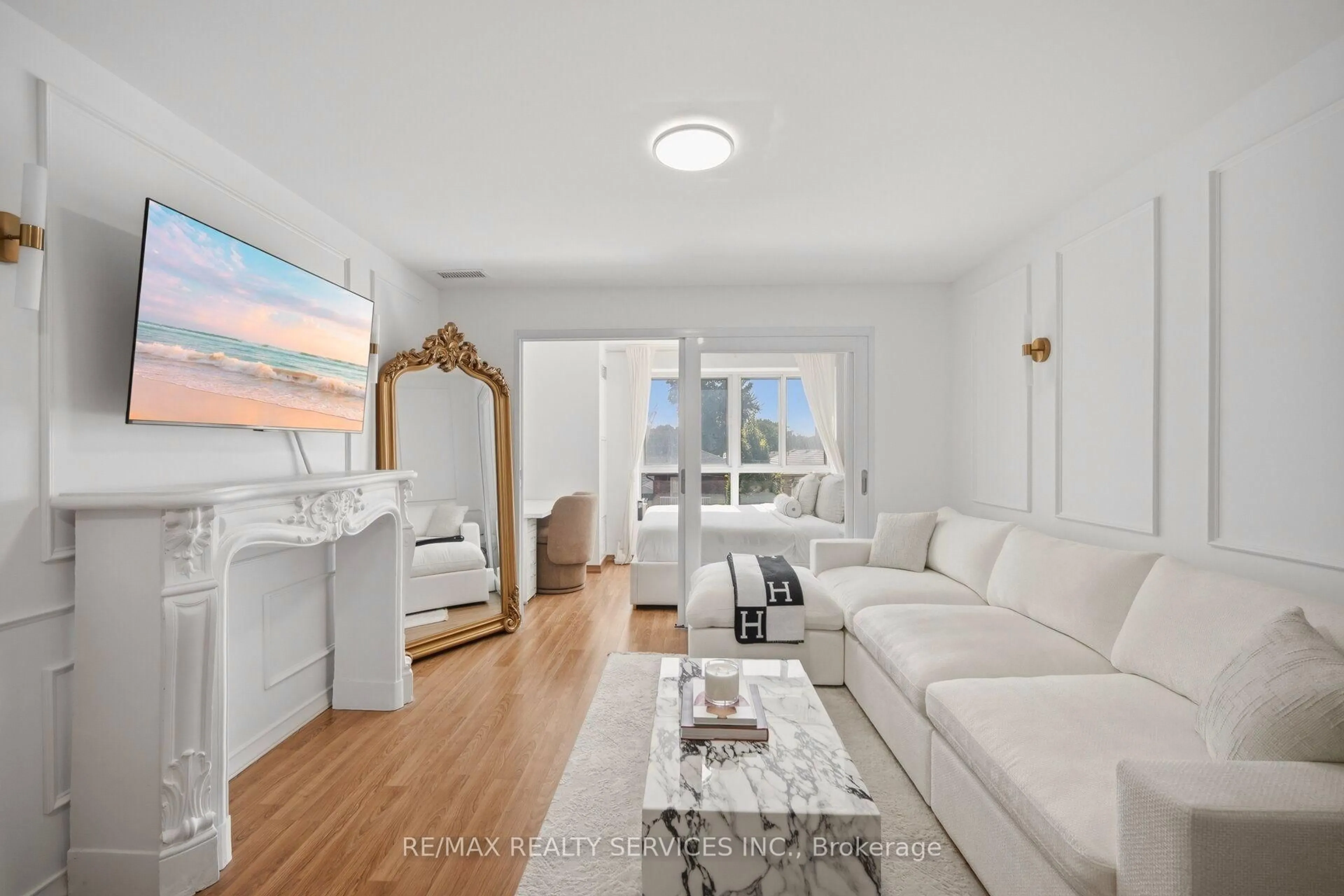 Living room with furniture, unknown for 15 Maplewood Ave #310, Toronto Ontario M6C 4B4