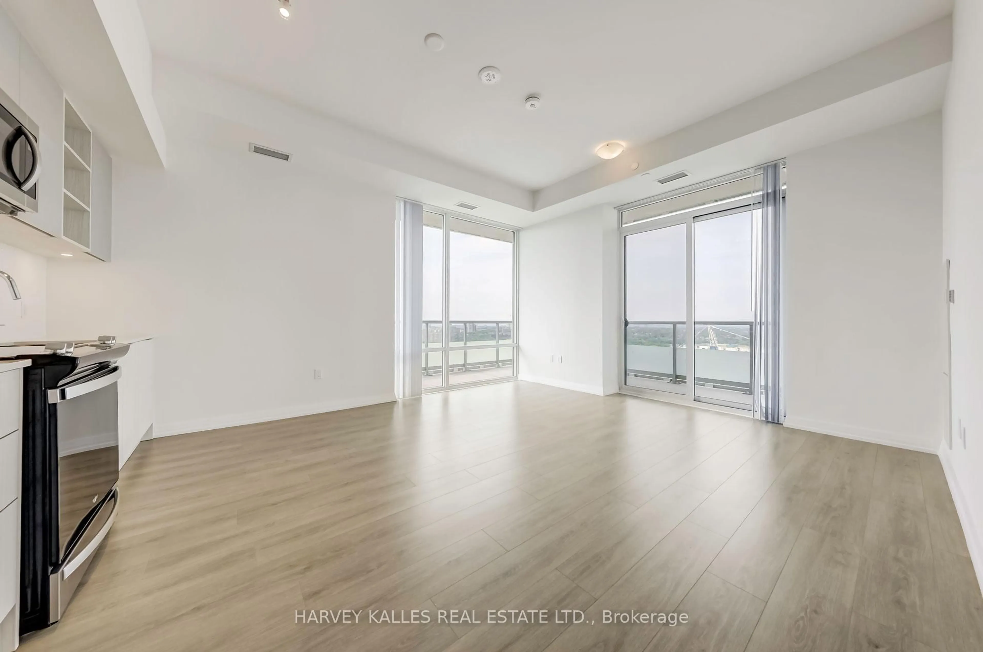 A pic of a room for 50 Dunfield Ave #LPH19, Toronto Ontario M4S 0E4