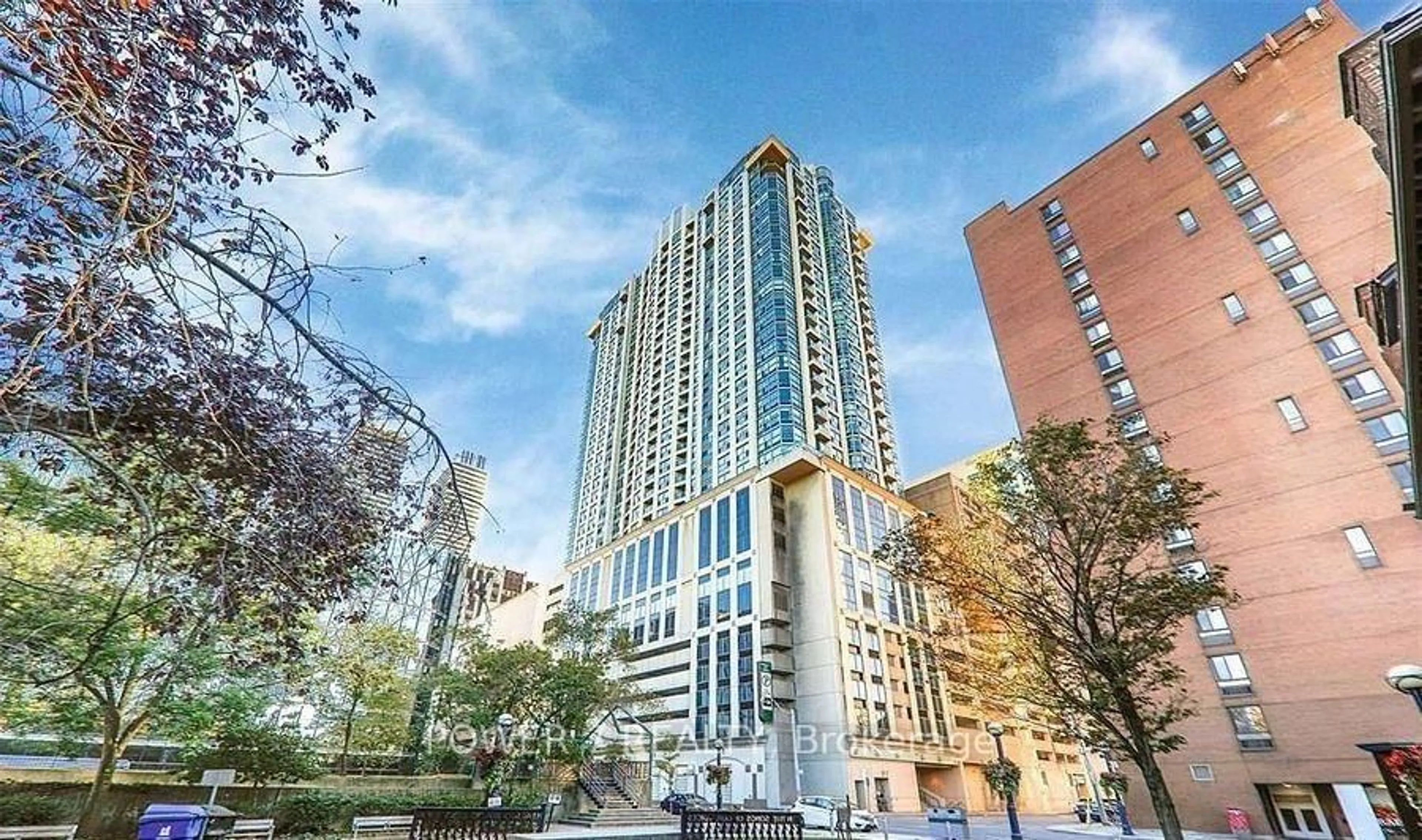 Unknown for 8 Park Rd #2512, Toronto Ontario M4W 3S5