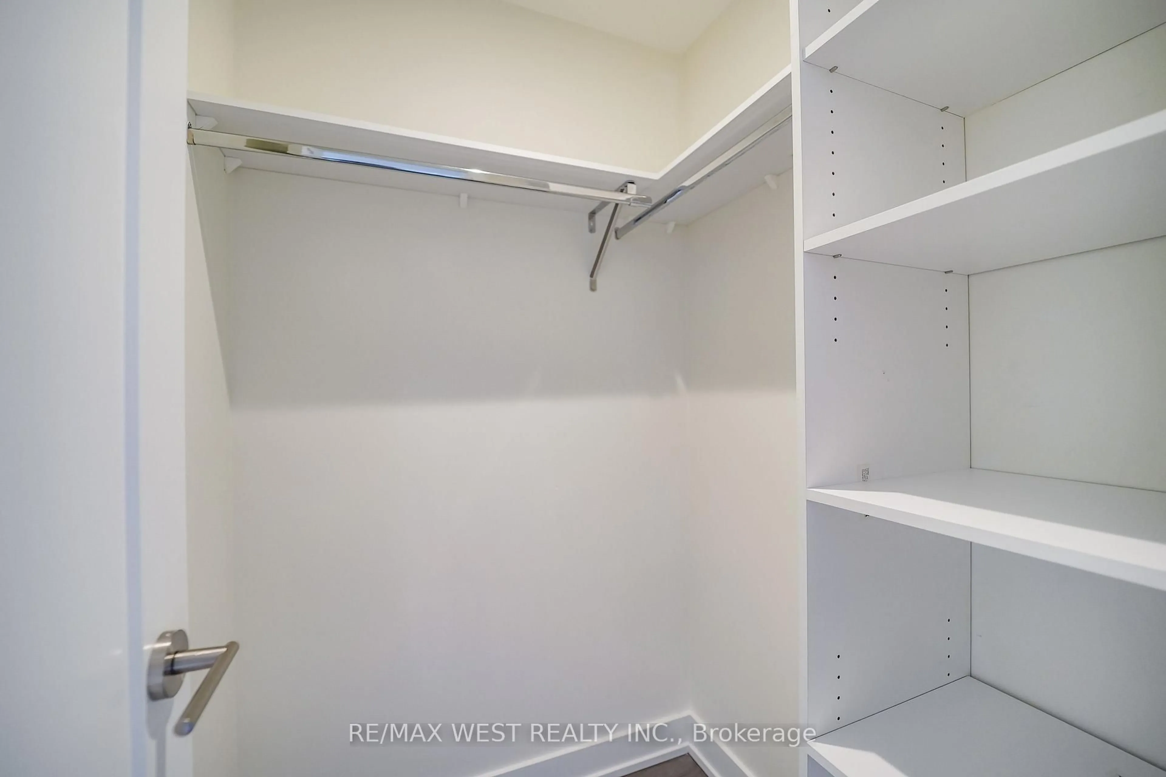 Storage room or clothes room or walk-in closet for 80 Vanauley St #203, Toronto Ontario M5T 0C9