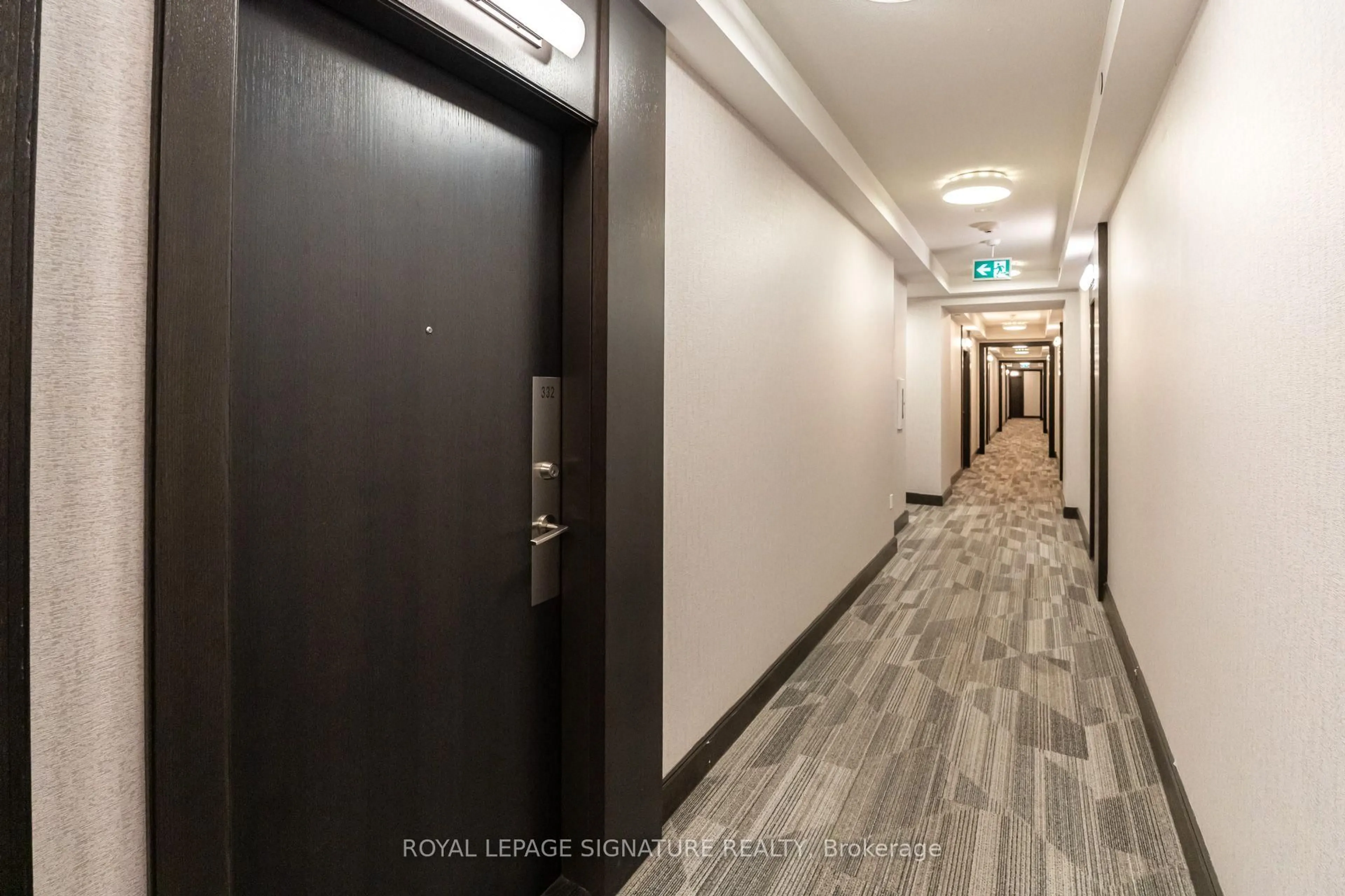 Indoor foyer for 50 Ann O'Reilly Rd #332, Toronto Ontario M2J 0C9