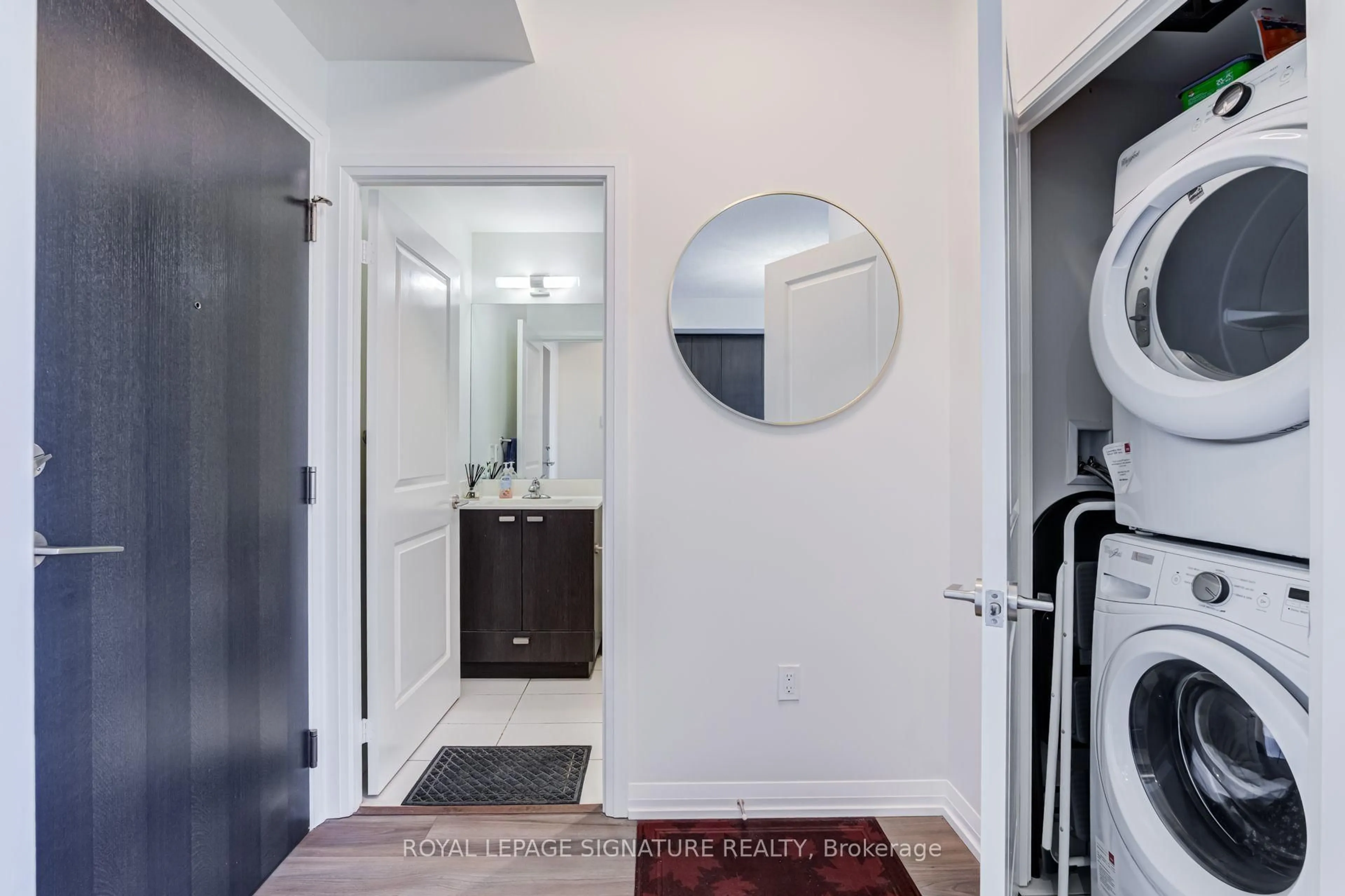 Indoor entryway for 50 Ann O'Reilly Rd #332, Toronto Ontario M2J 0C9