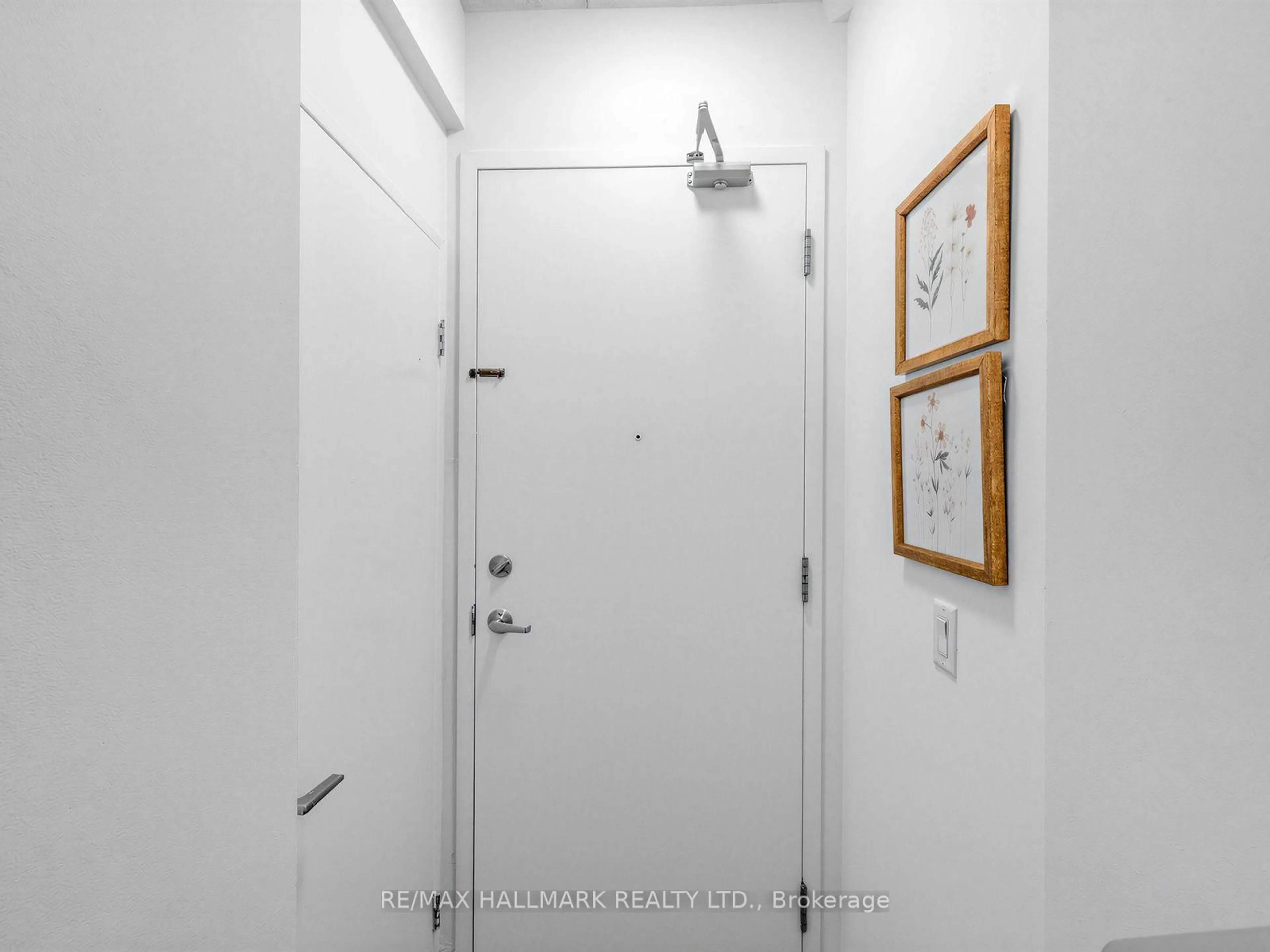 Unknown for 333 Adelaide St #728, Toronto Ontario M5A 4T4