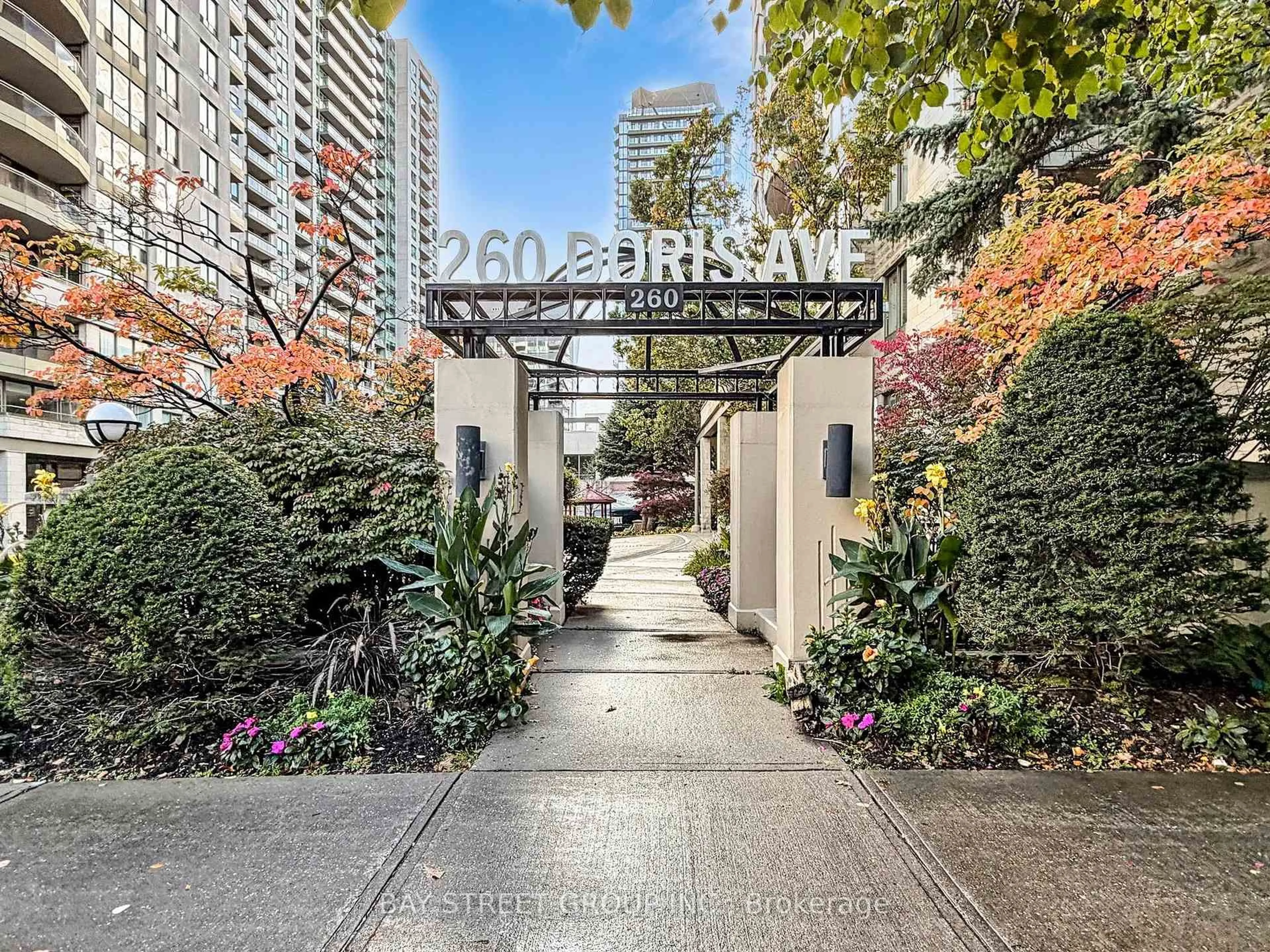 Unknown for 260 Doris Ave #906, Toronto Ontario M2N 6X9