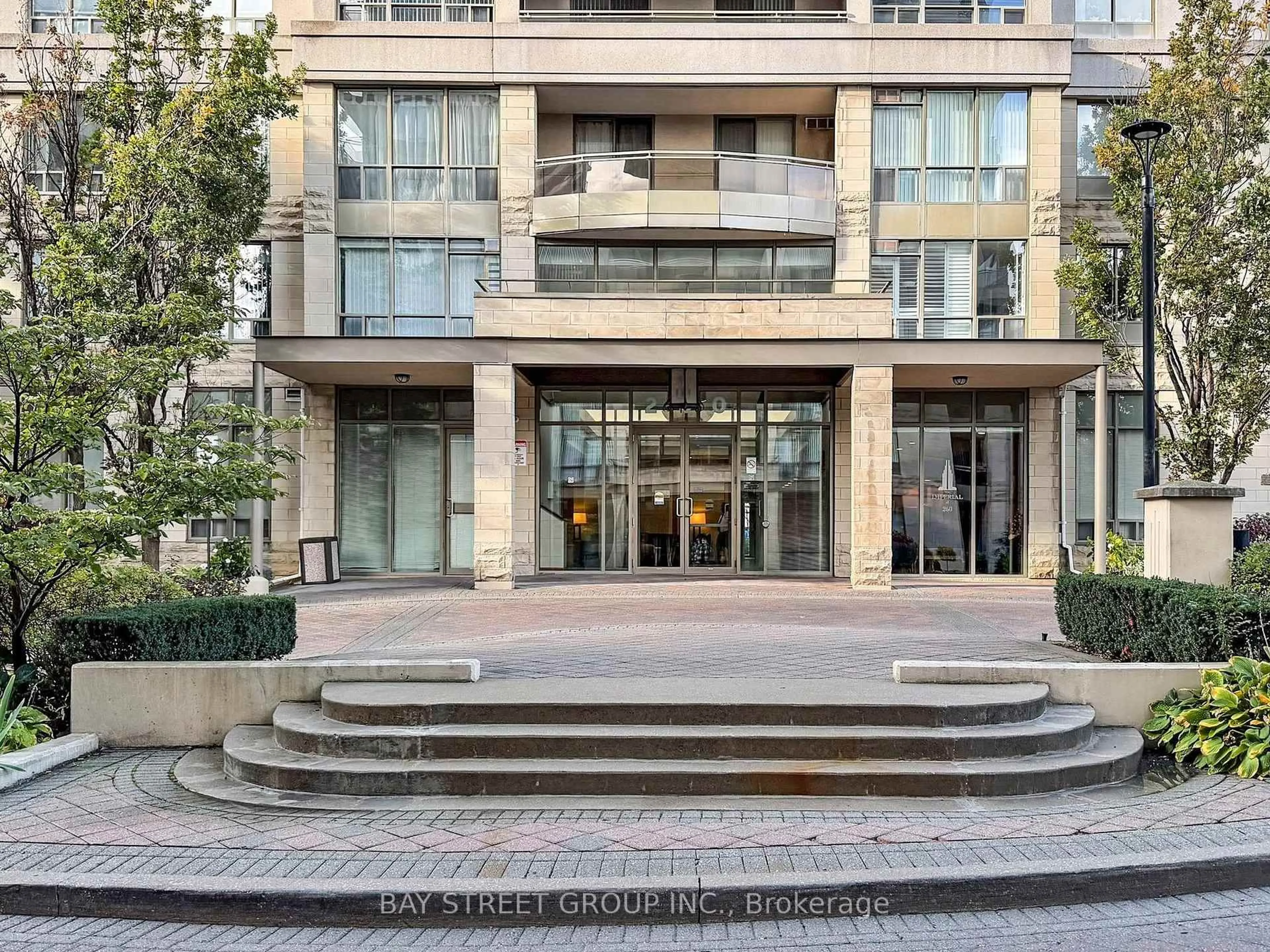 Indoor foyer for 260 Doris Ave #906, Toronto Ontario M2N 6X9