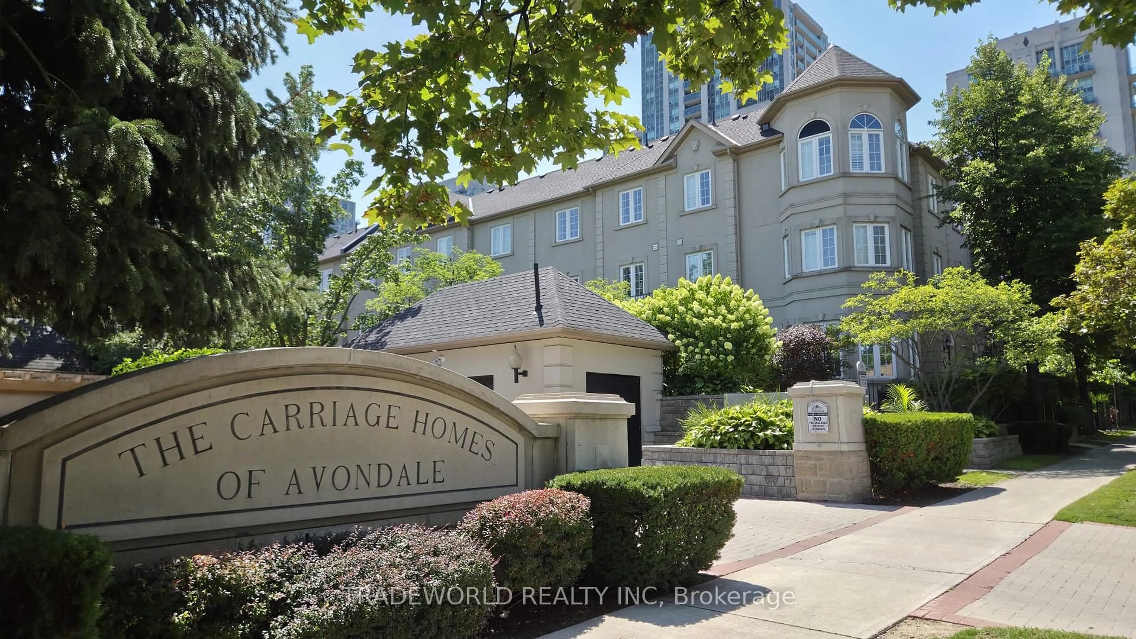 Indoor foyer for 37 Avondale Ave #513, Toronto Ontario M2N 7C1