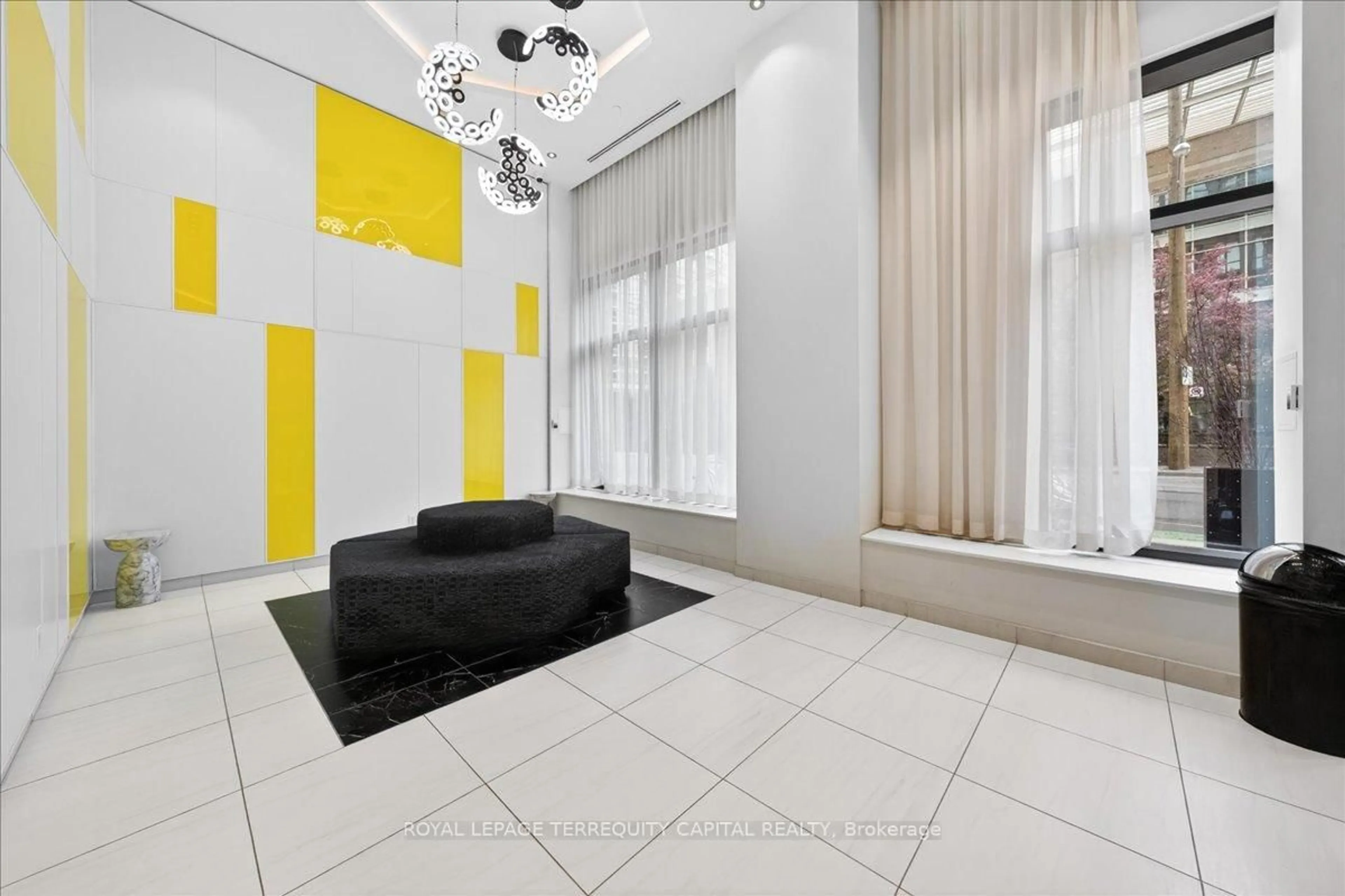 Lobby for 159 Wellesley St #3002, Toronto Ontario M4Y 0H5