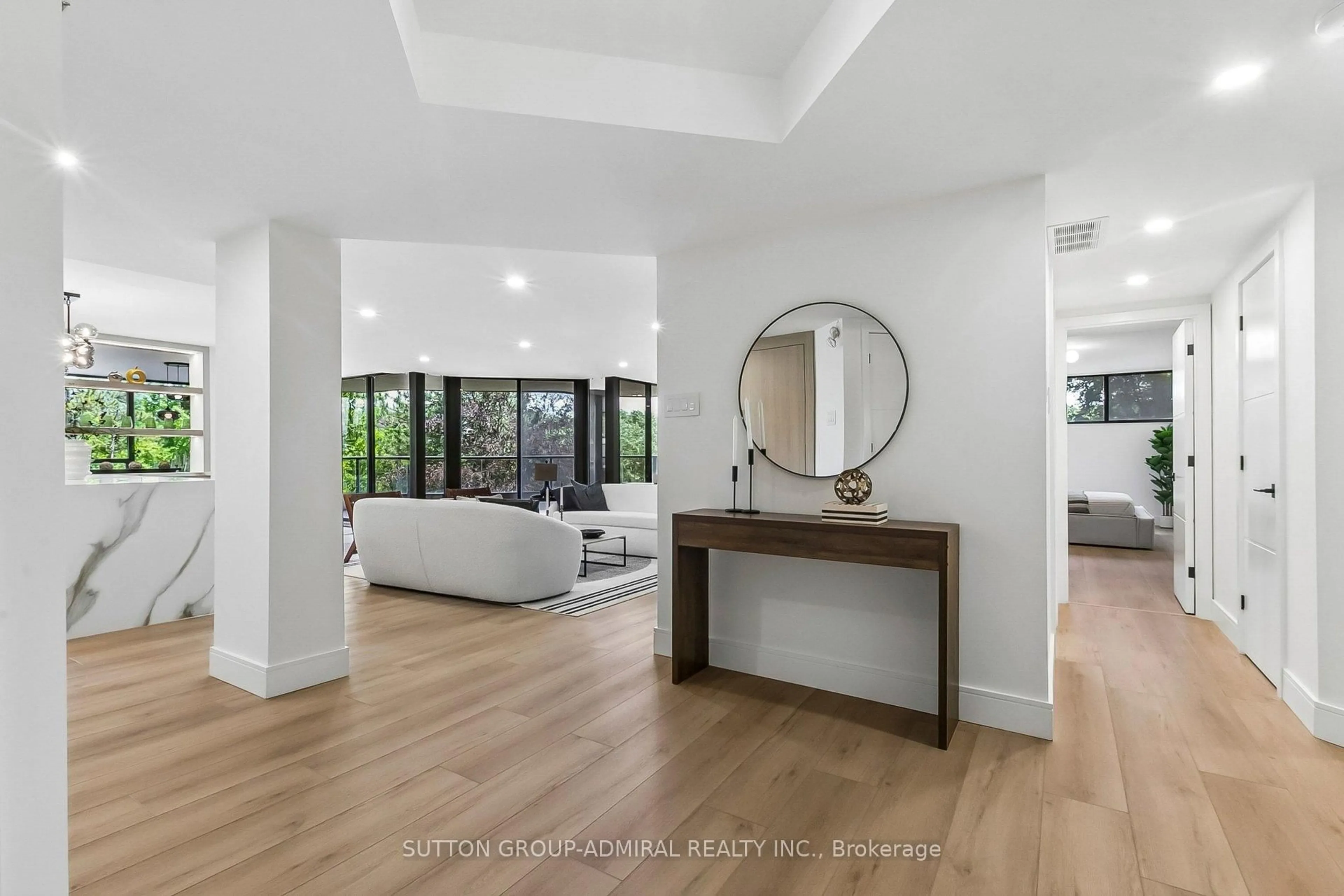 Indoor entryway for 3900 Yonge St #301, Toronto Ontario M4N 3N6