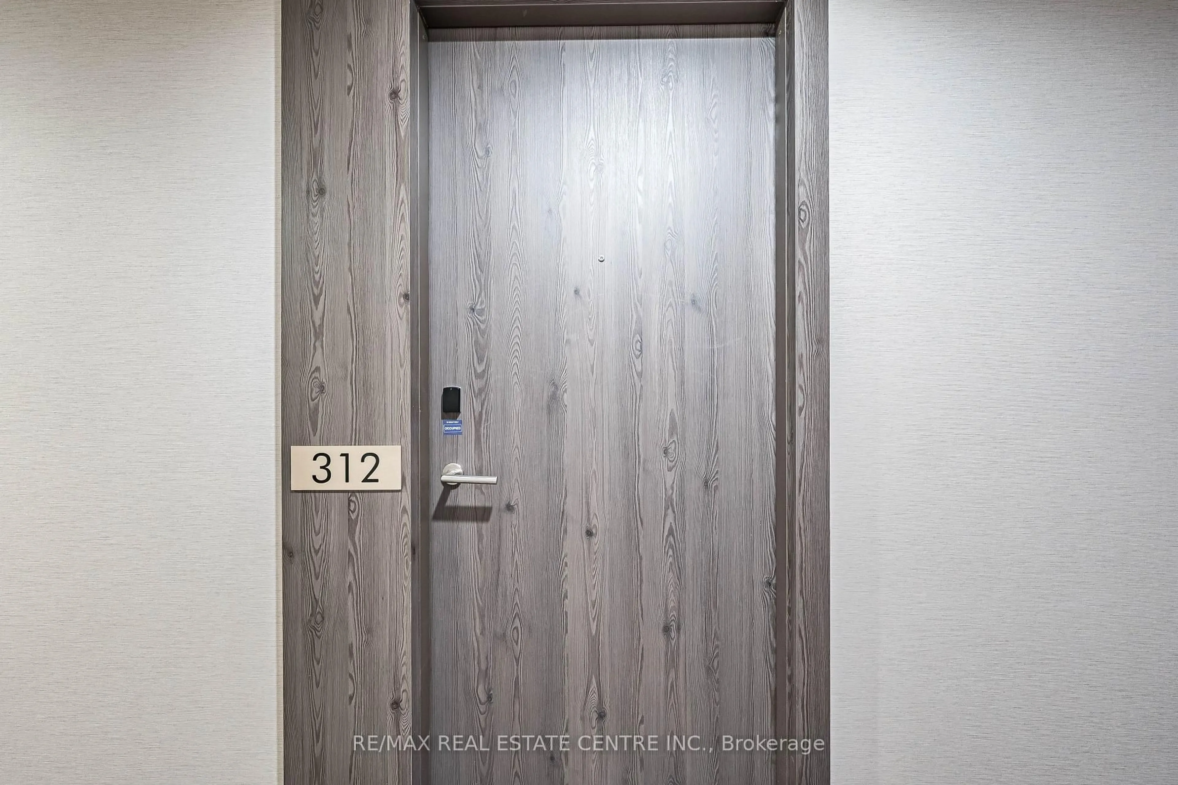 Unknown for 25 Richmond St #312, Toronto Ontario M5C 1N7