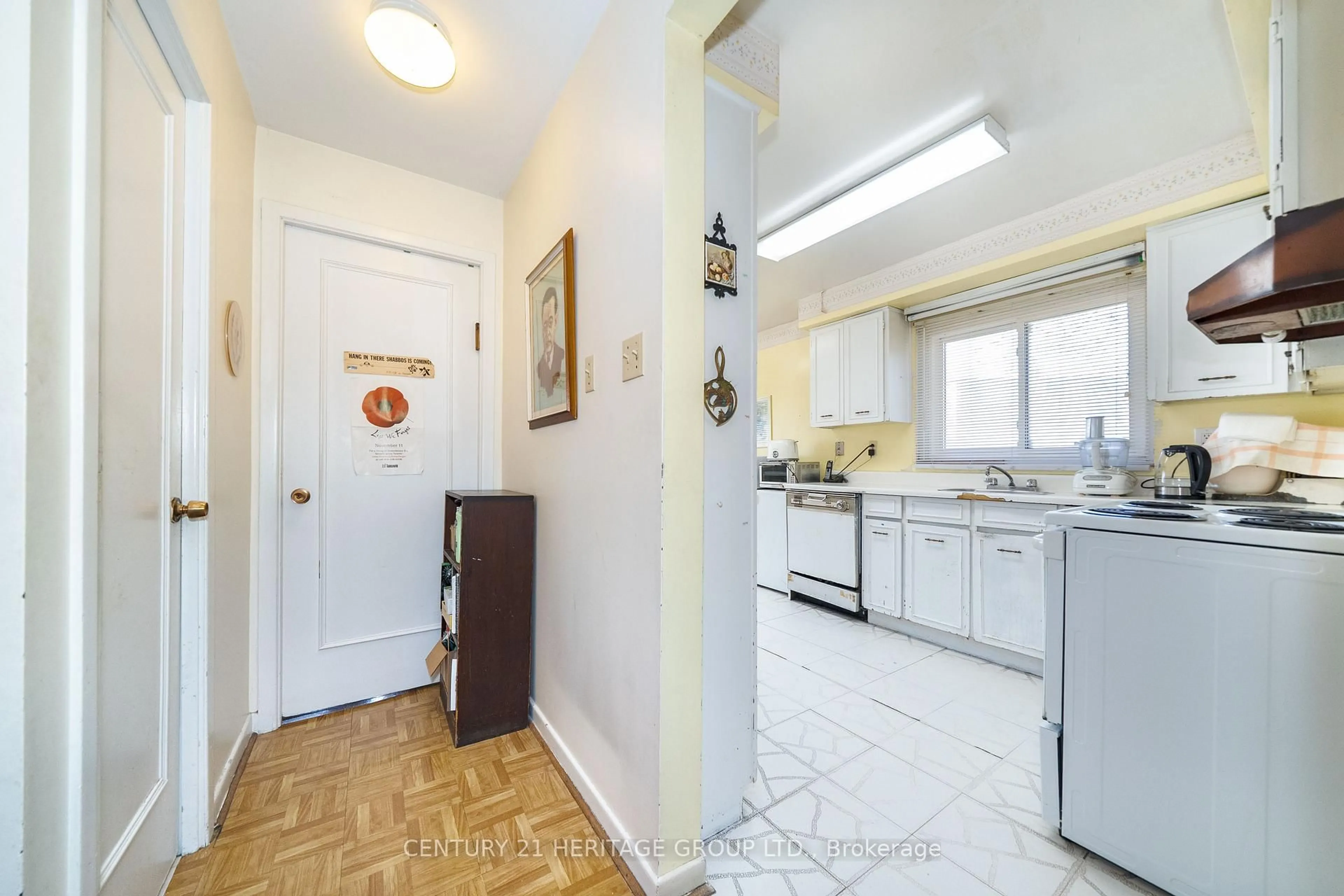 Unknown for 19 Candy Court Way, Toronto Ontario M2R 2Y7