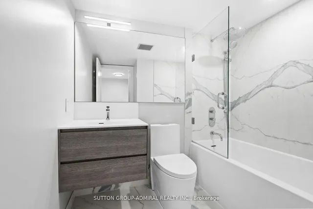 10 Yonge St #1910, Toronto 3