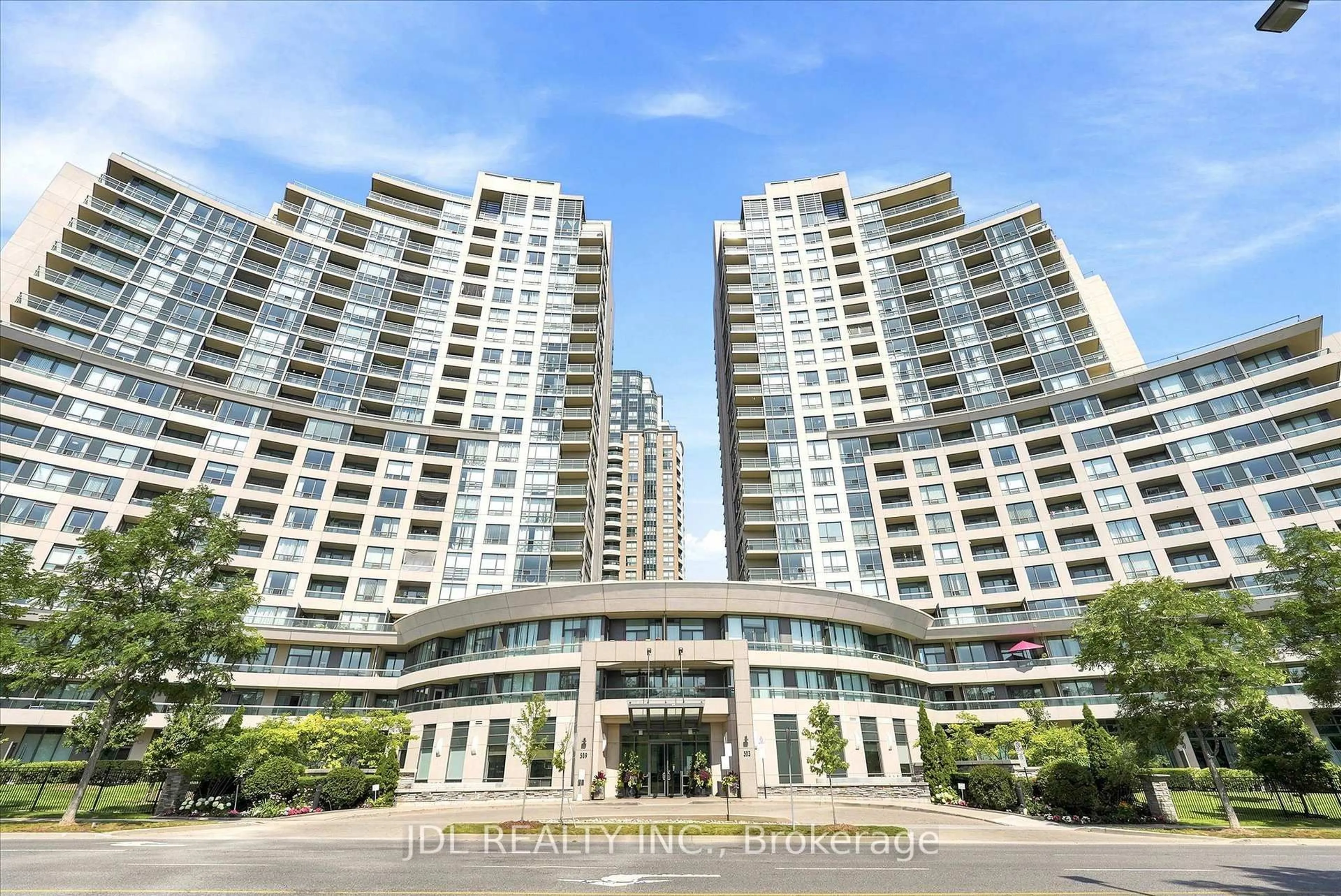 Indoor foyer for 503 Beecroft Rd #516, Toronto Ontario M2N 0A2