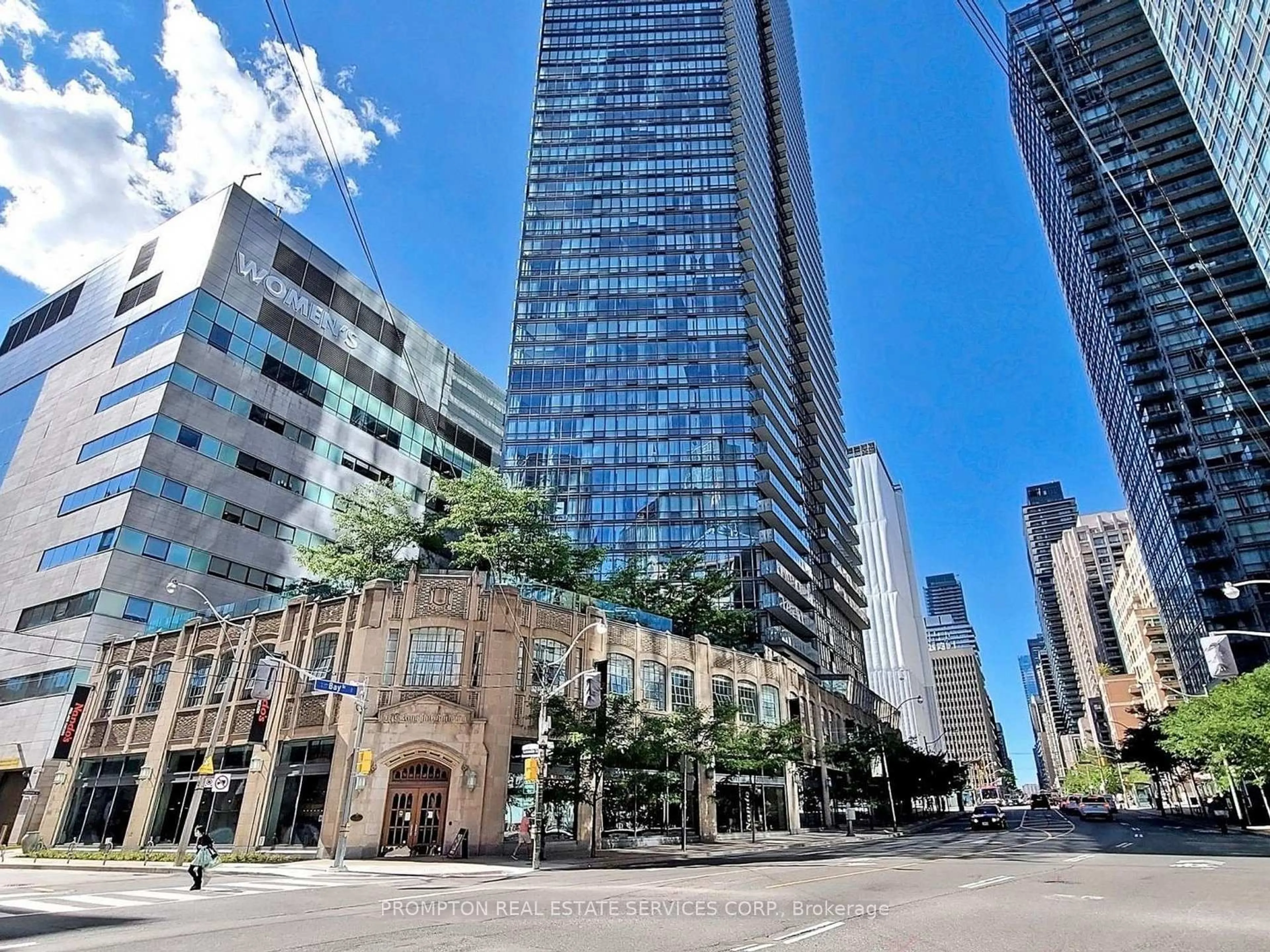 Unknown for 832 Bay St #905, Toronto Ontario M5S 1Z6