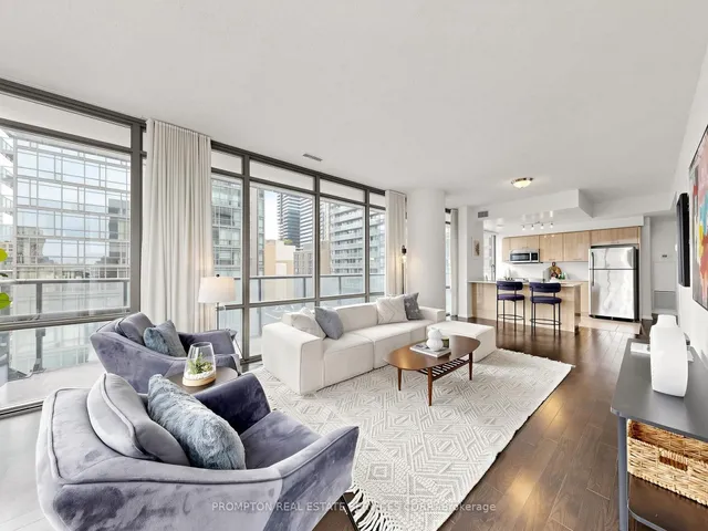 832 Bay St #905, Toronto 2